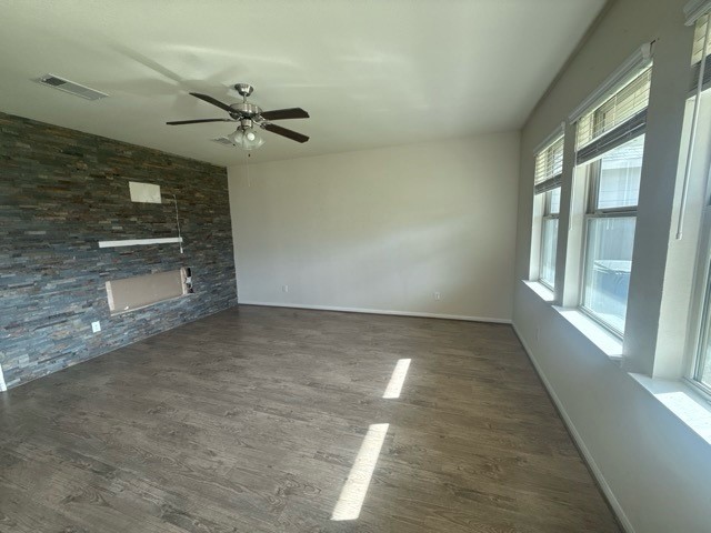 15223 Yellowstone Lake Drive Property Photo 5