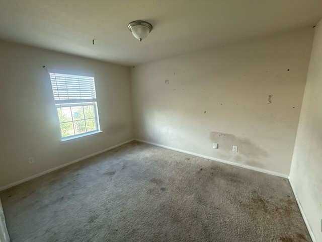 15223 Yellowstone Lake Drive Property Photo 9