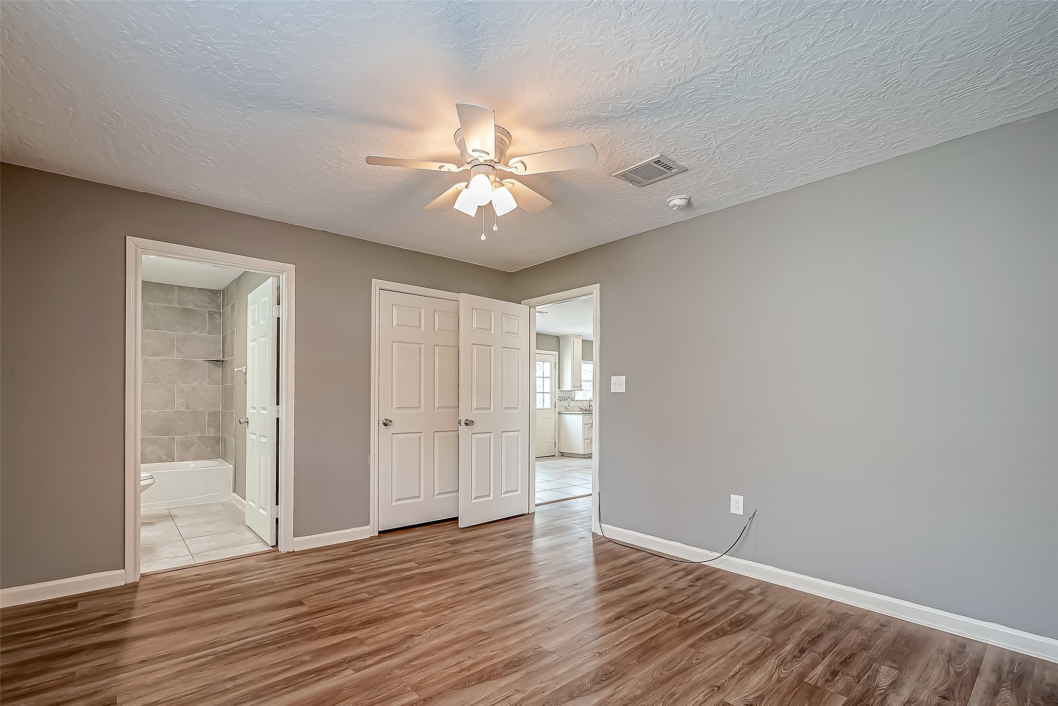 1513 George Street Property Photo 29
