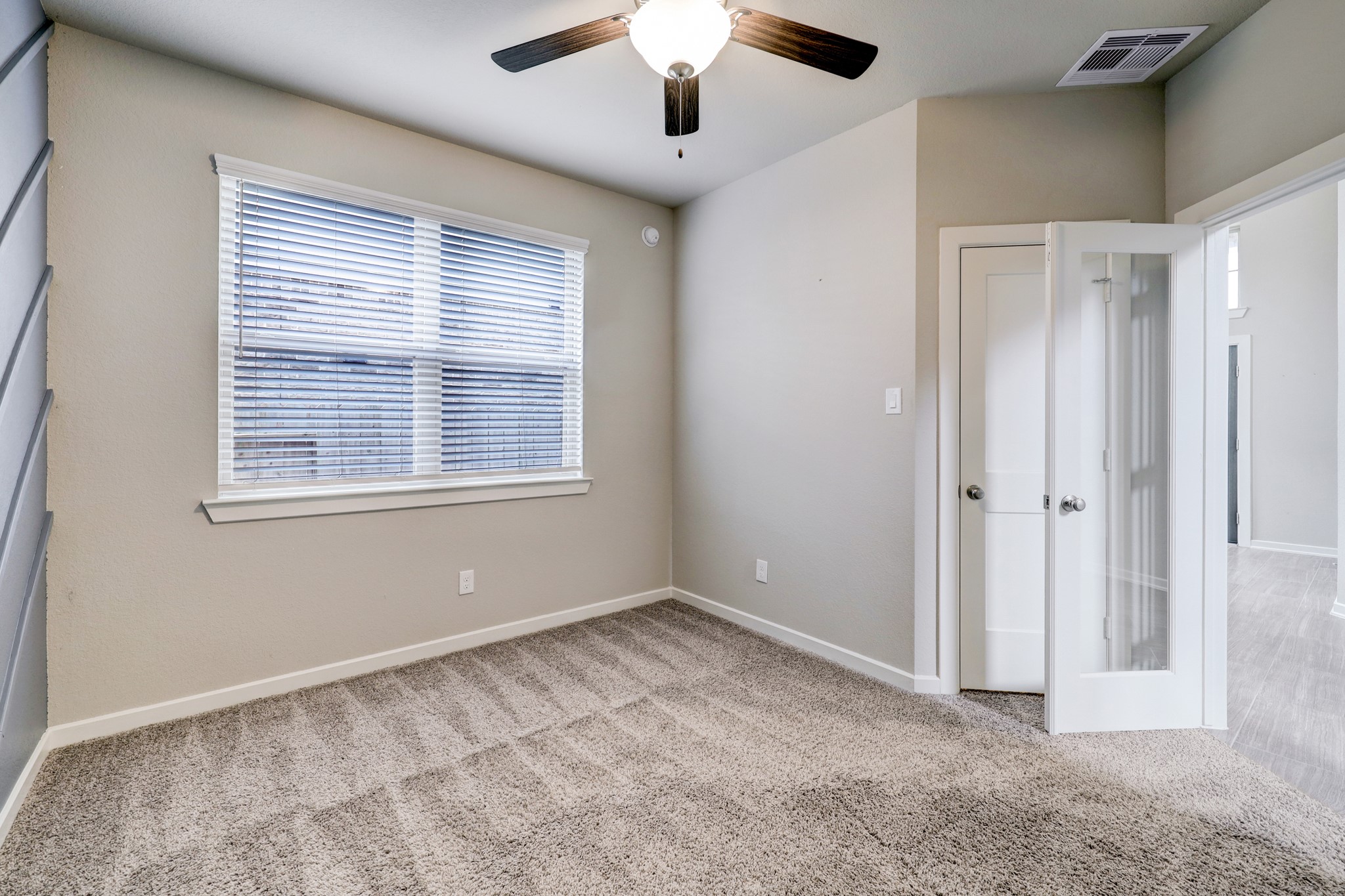 29821 Dovetail Bluff Lane Property Photo 7