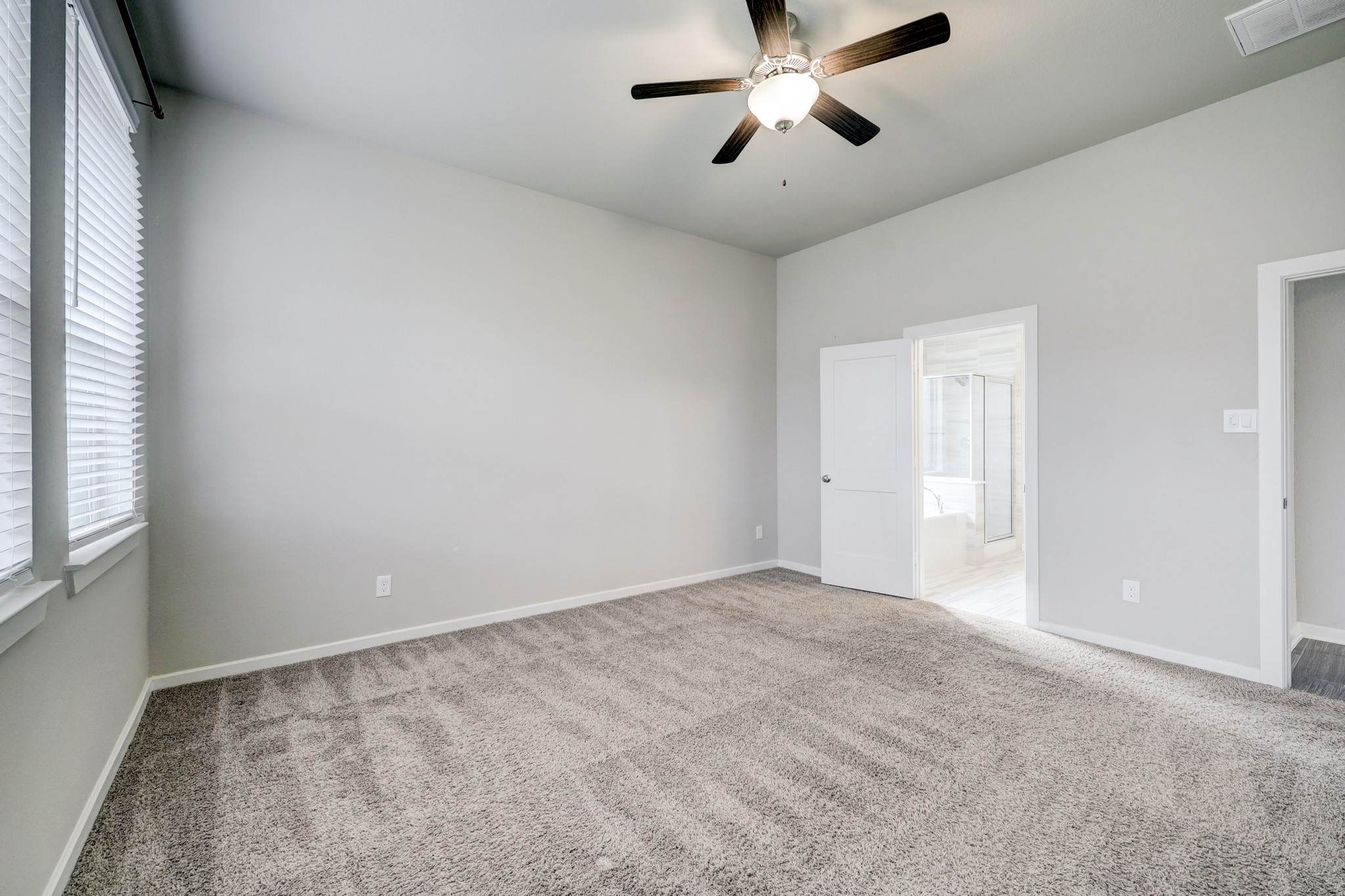 29821 Dovetail Bluff Lane Property Photo 19