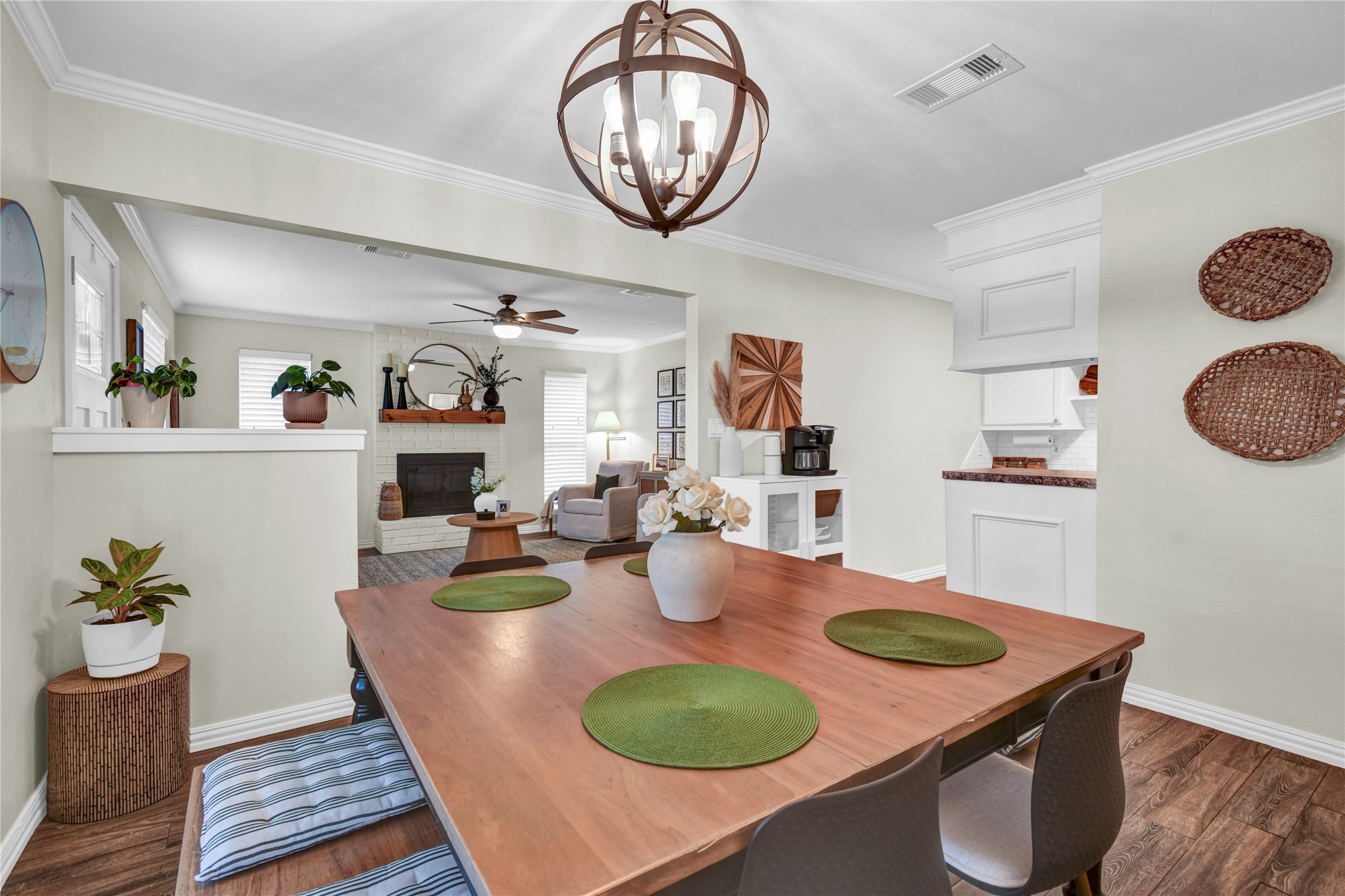 219 S Shanks Street Property Photo 11