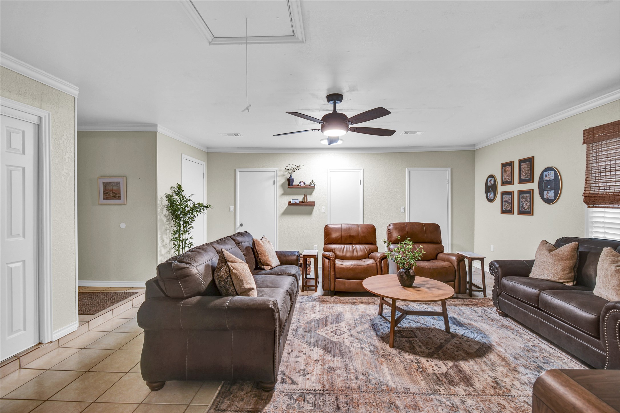 219 S Shanks Street Property Photo 15