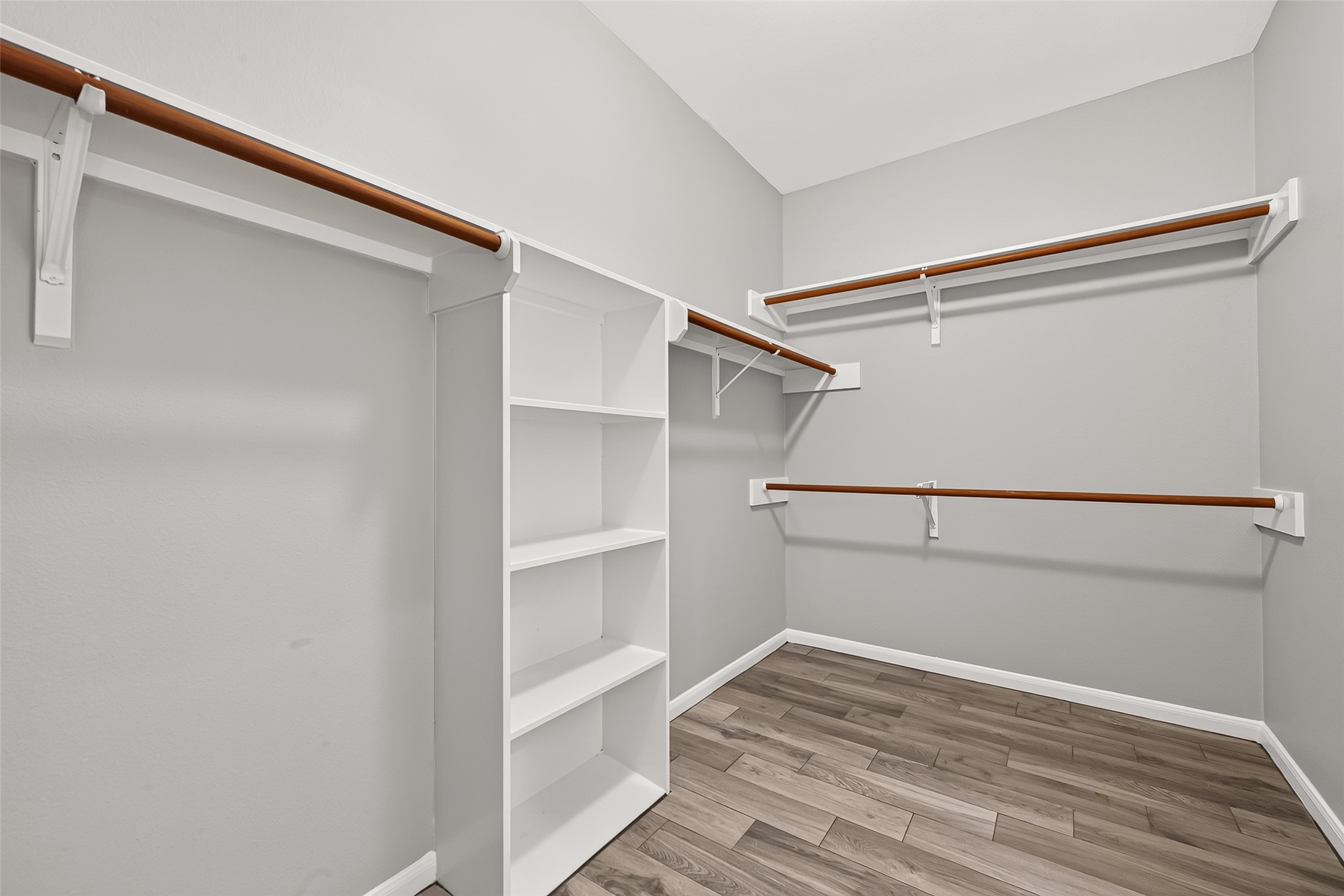 17214 Grey Mist Drive Property Photo 16