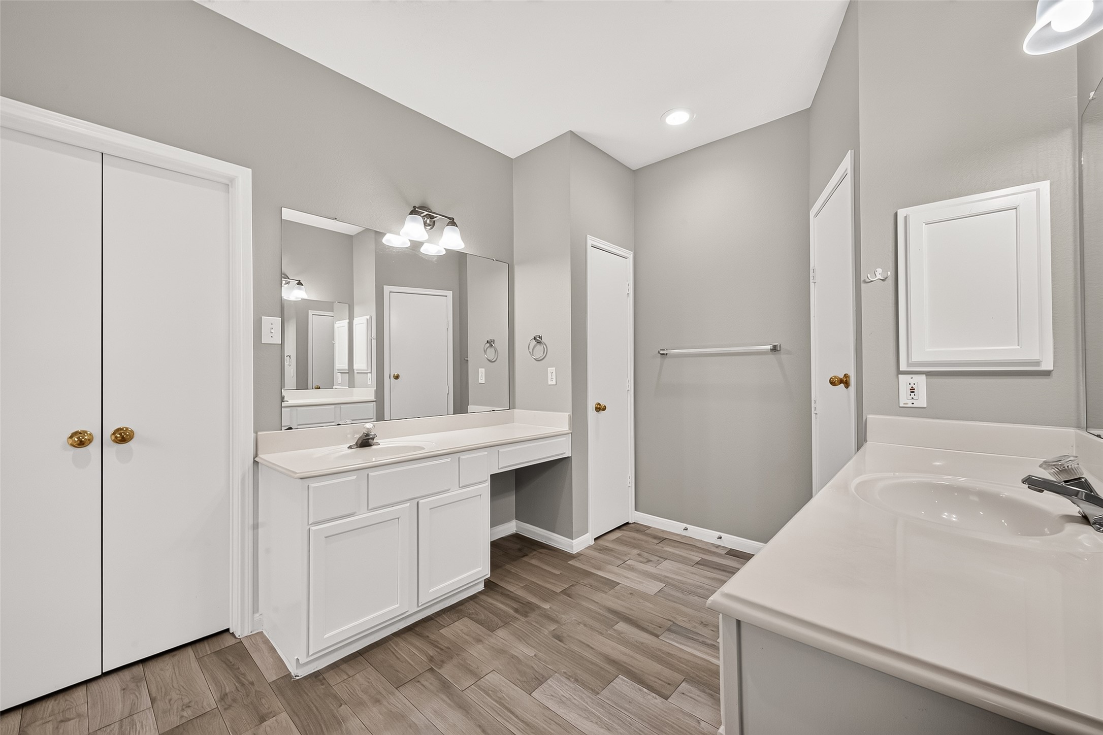 17214 Grey Mist Drive Property Photo 20