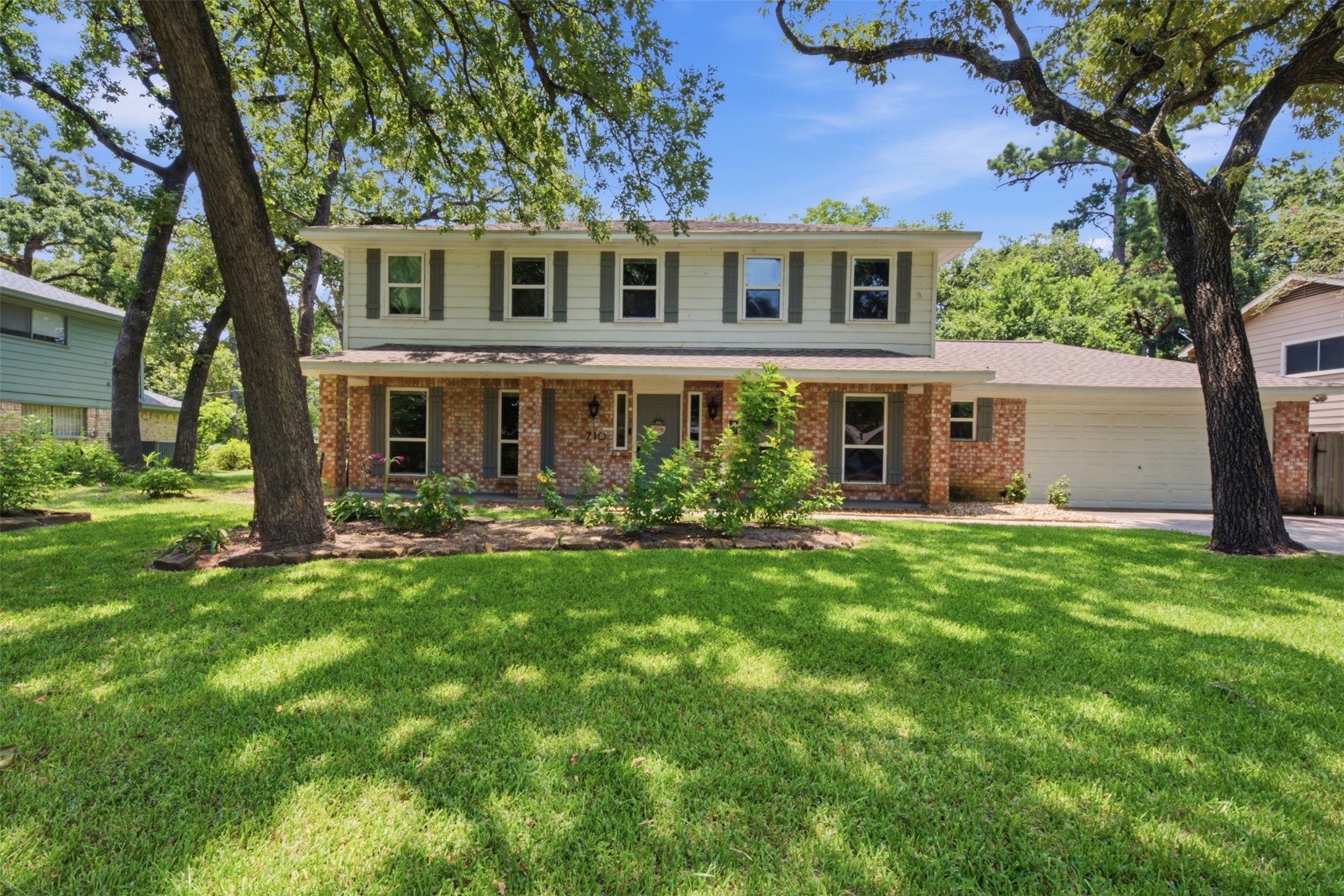 710 Glen Haven Drive Property Photo 1