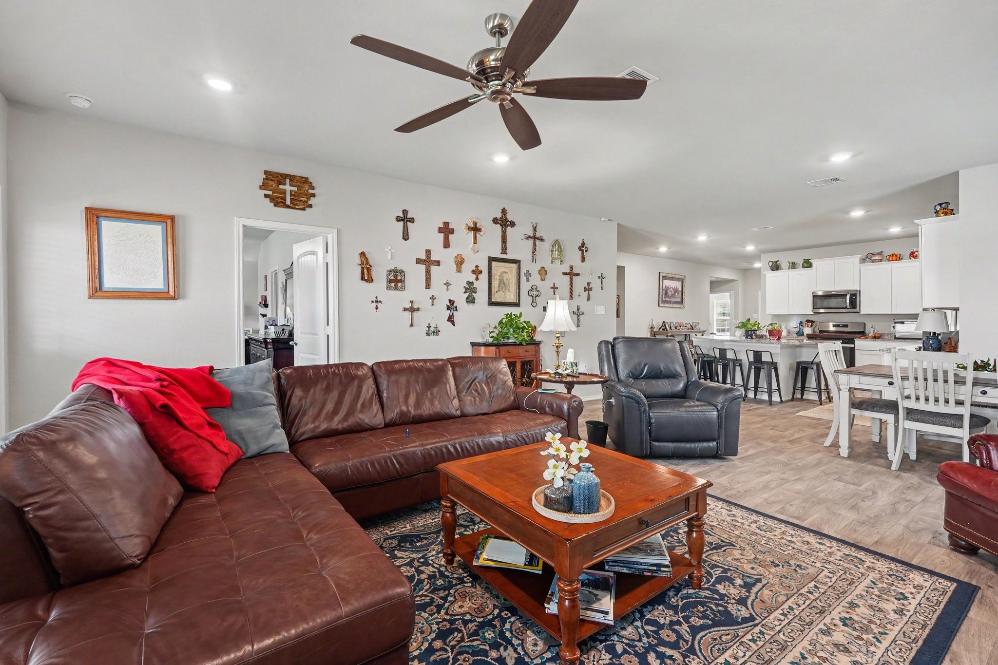 2403 Divot Lane Property Photo 11