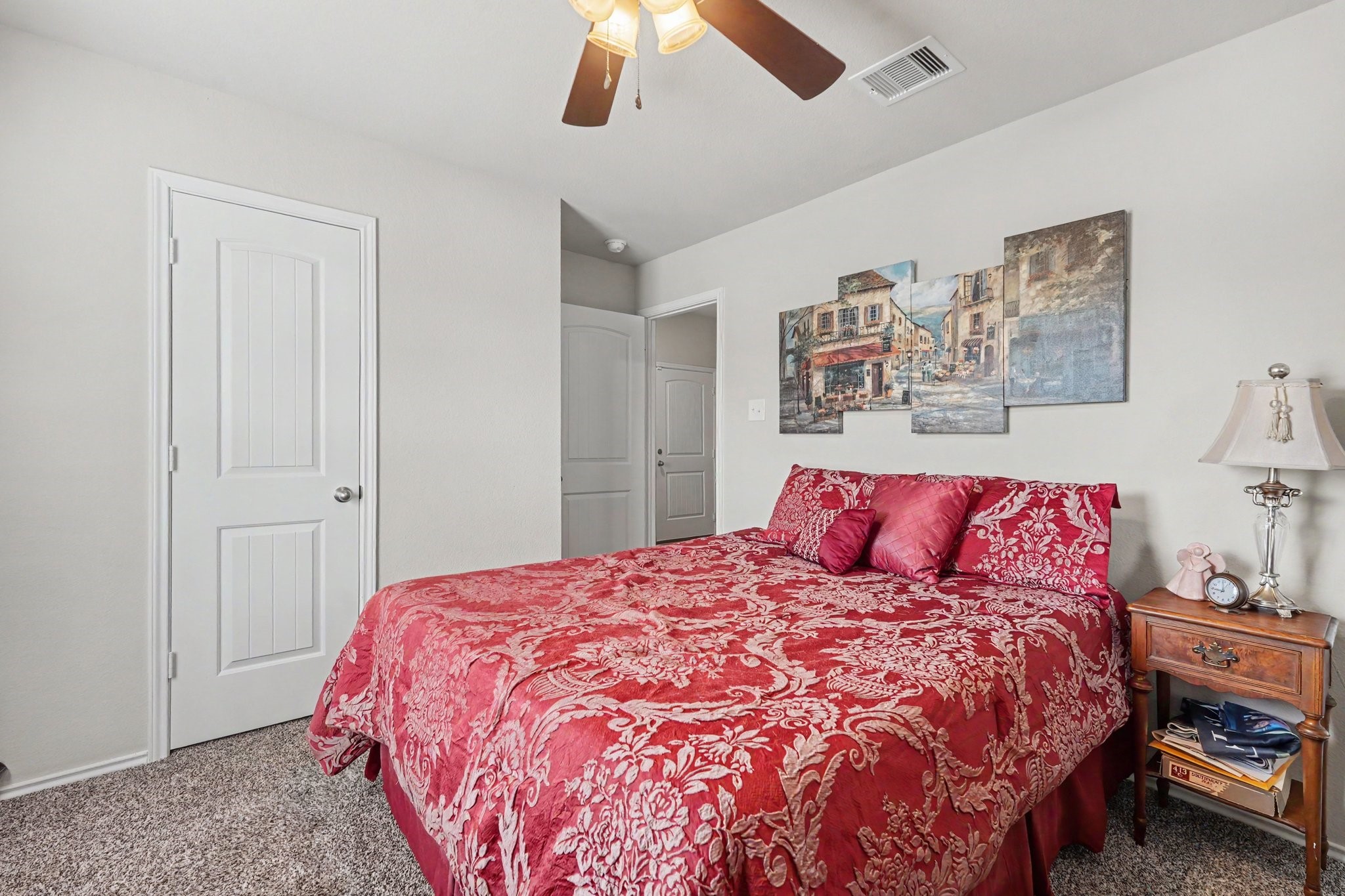 2403 Divot Lane Property Photo 13