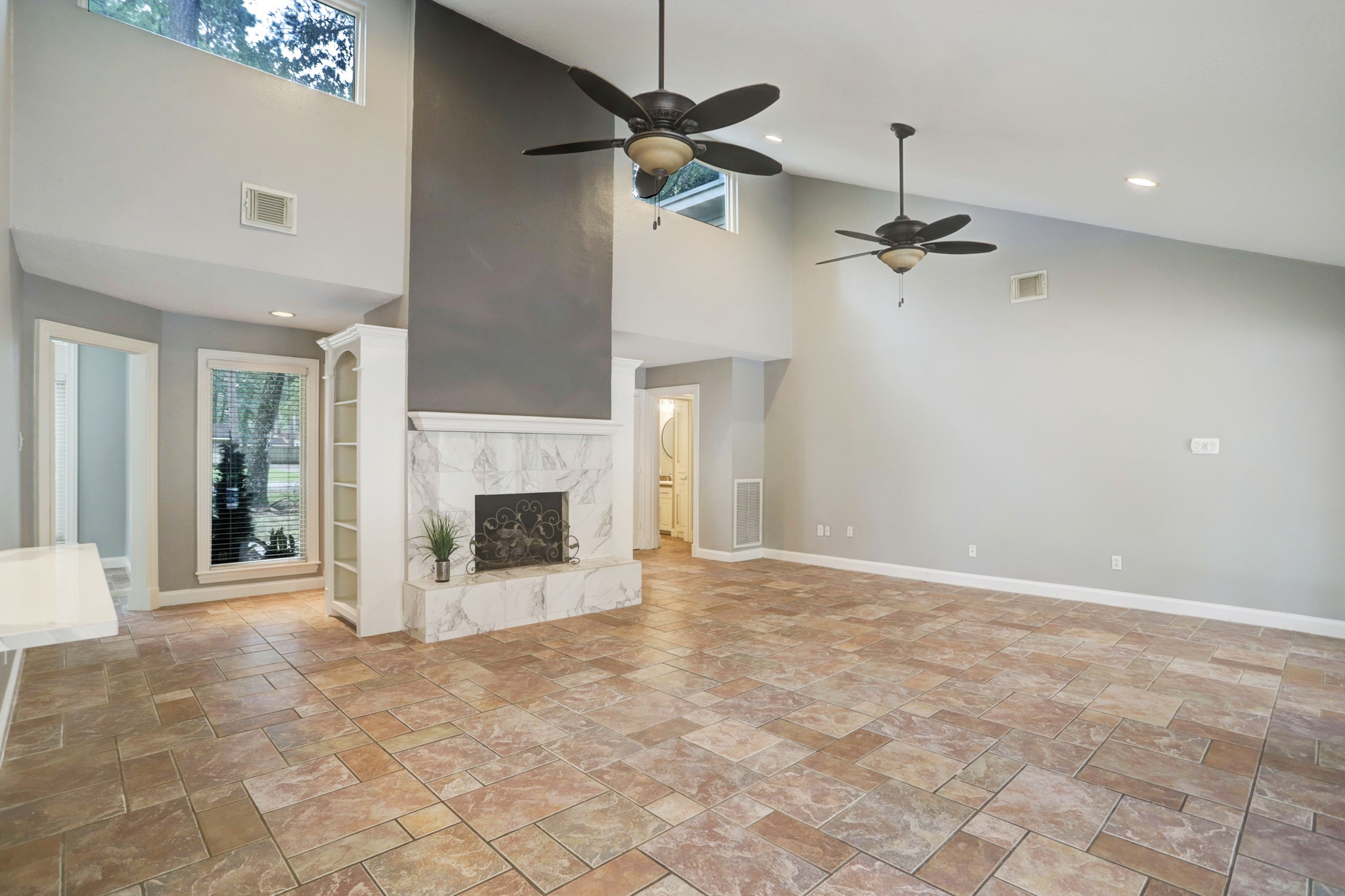 811 Castle Hill Trail Property Photo 8