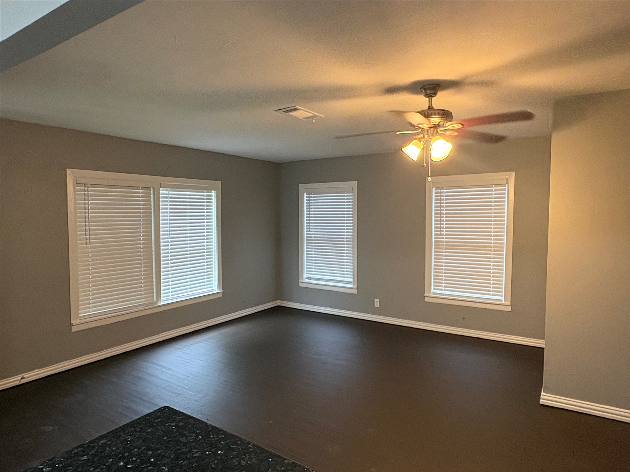 1603 W 8th Street Property Photo 6