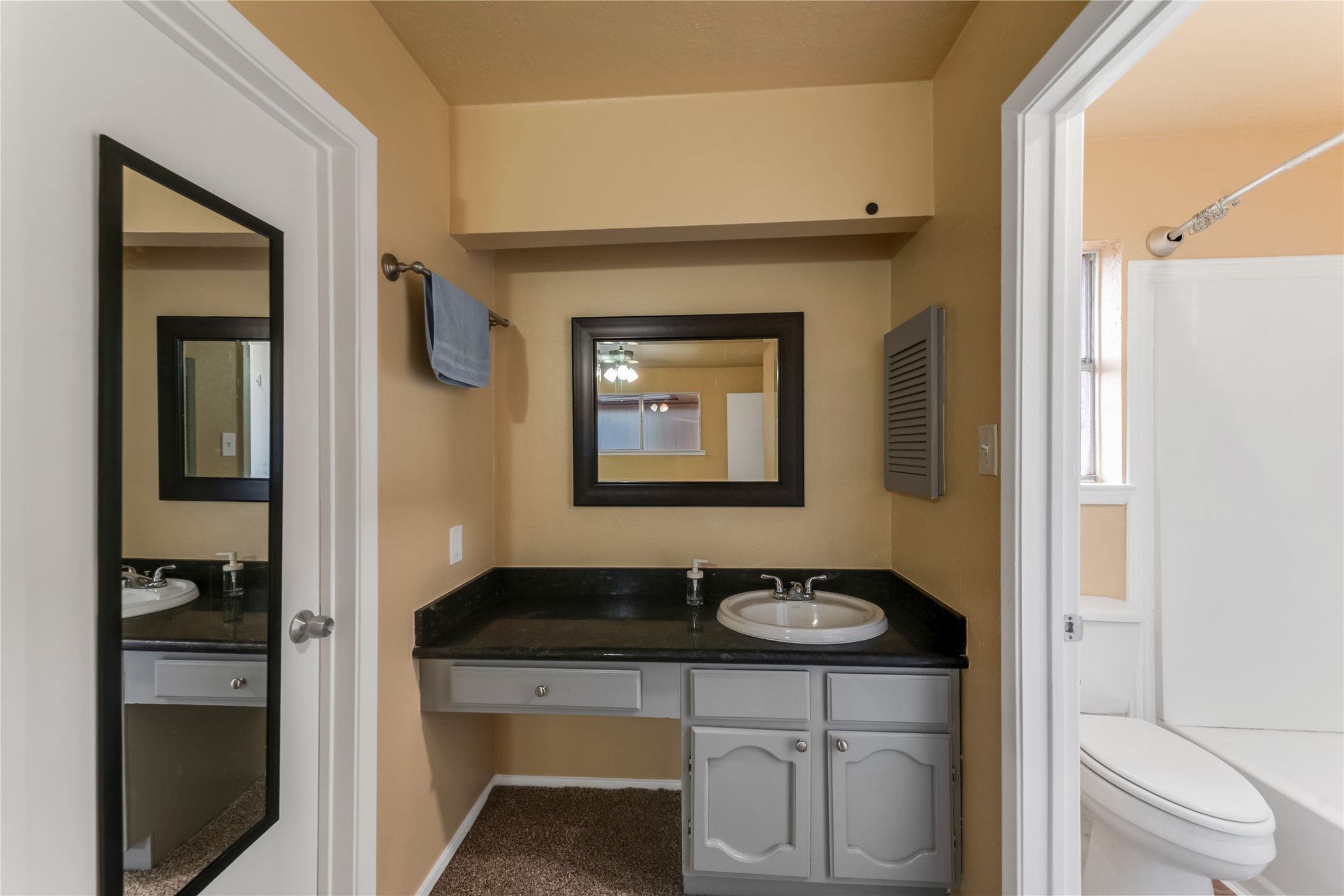 16950 Gleneagle Drive N Property Photo 21