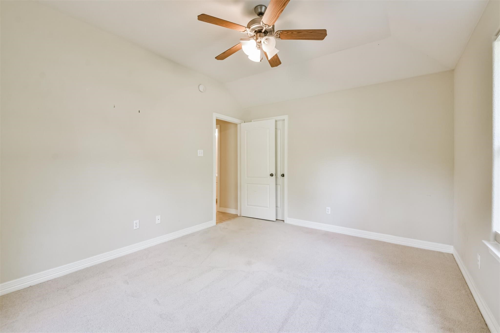 6211 Fm 1374 Road Property Photo 15