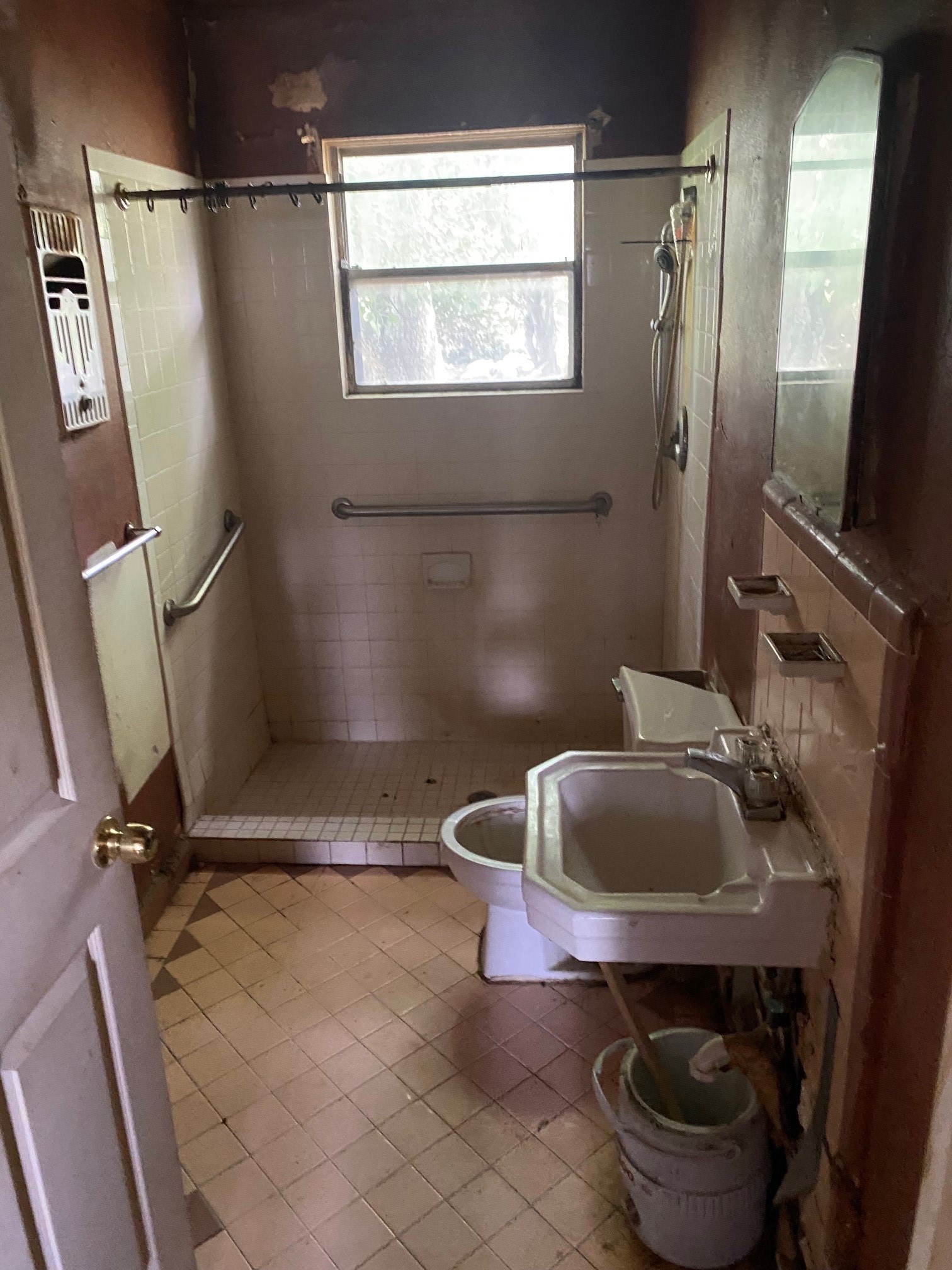 5410 Heron Drive Property Photo 2