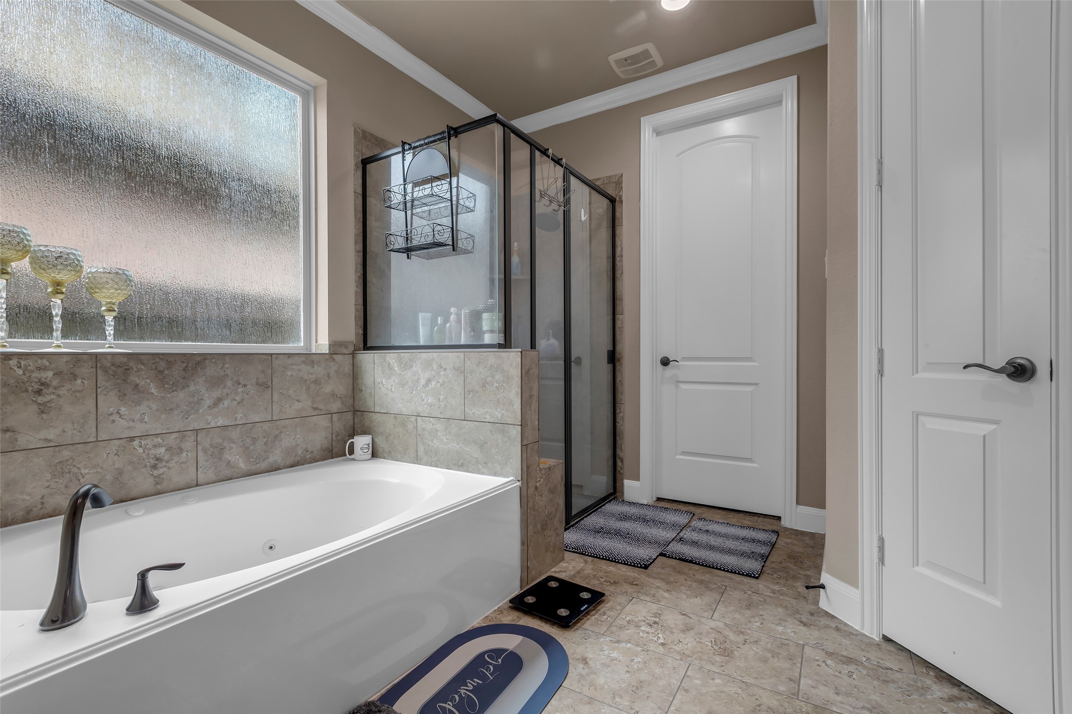 10314 Radcliff Lake Drive Property Photo 14