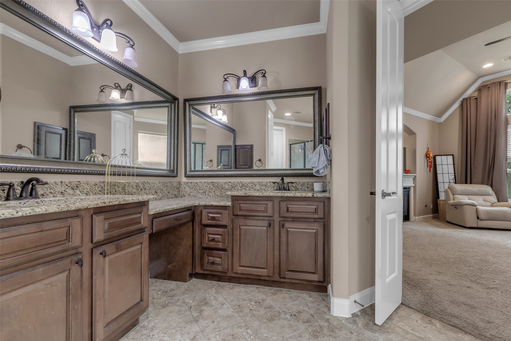 10314 Radcliff Lake Drive Property Photo 15