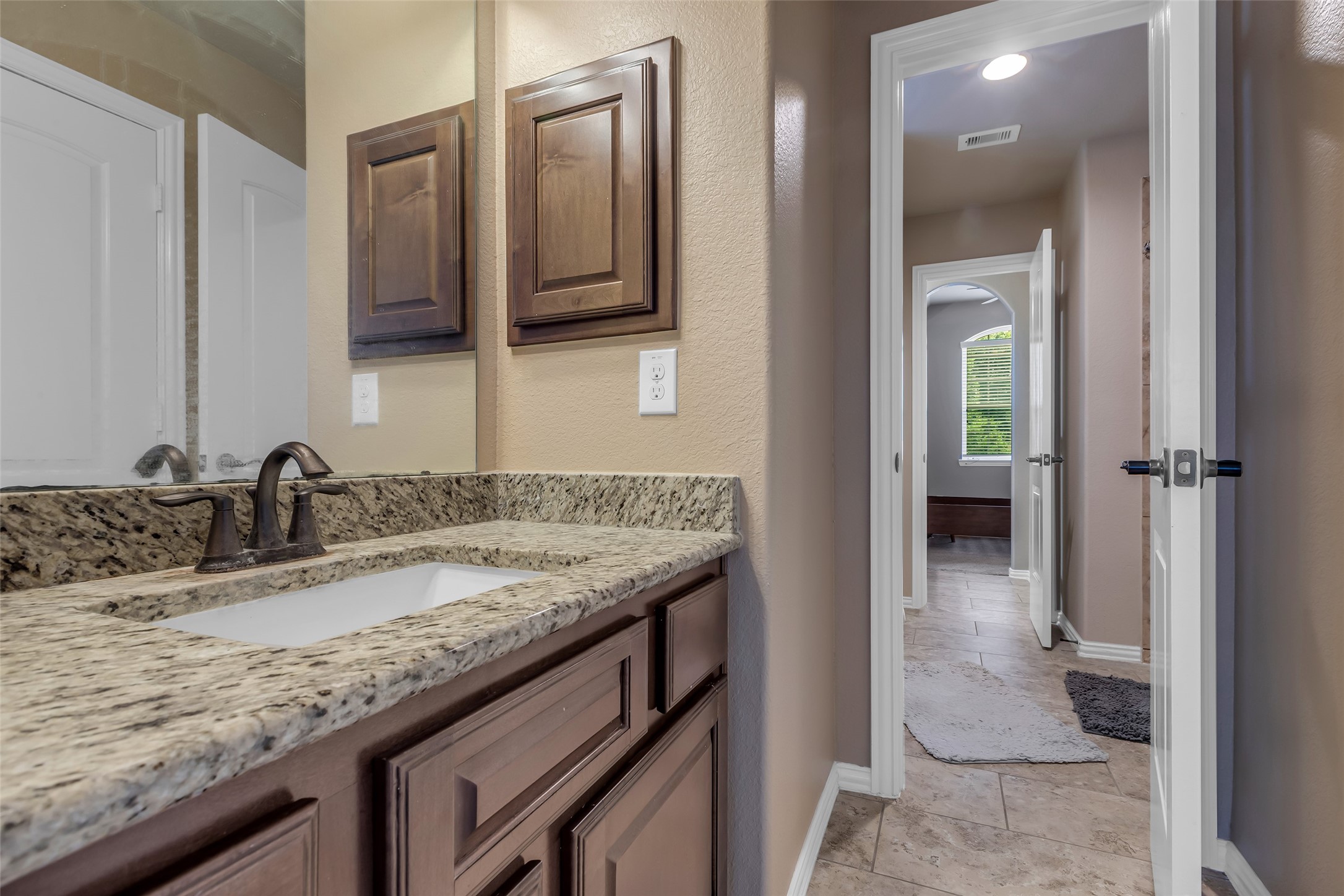 10314 Radcliff Lake Drive Property Photo 20