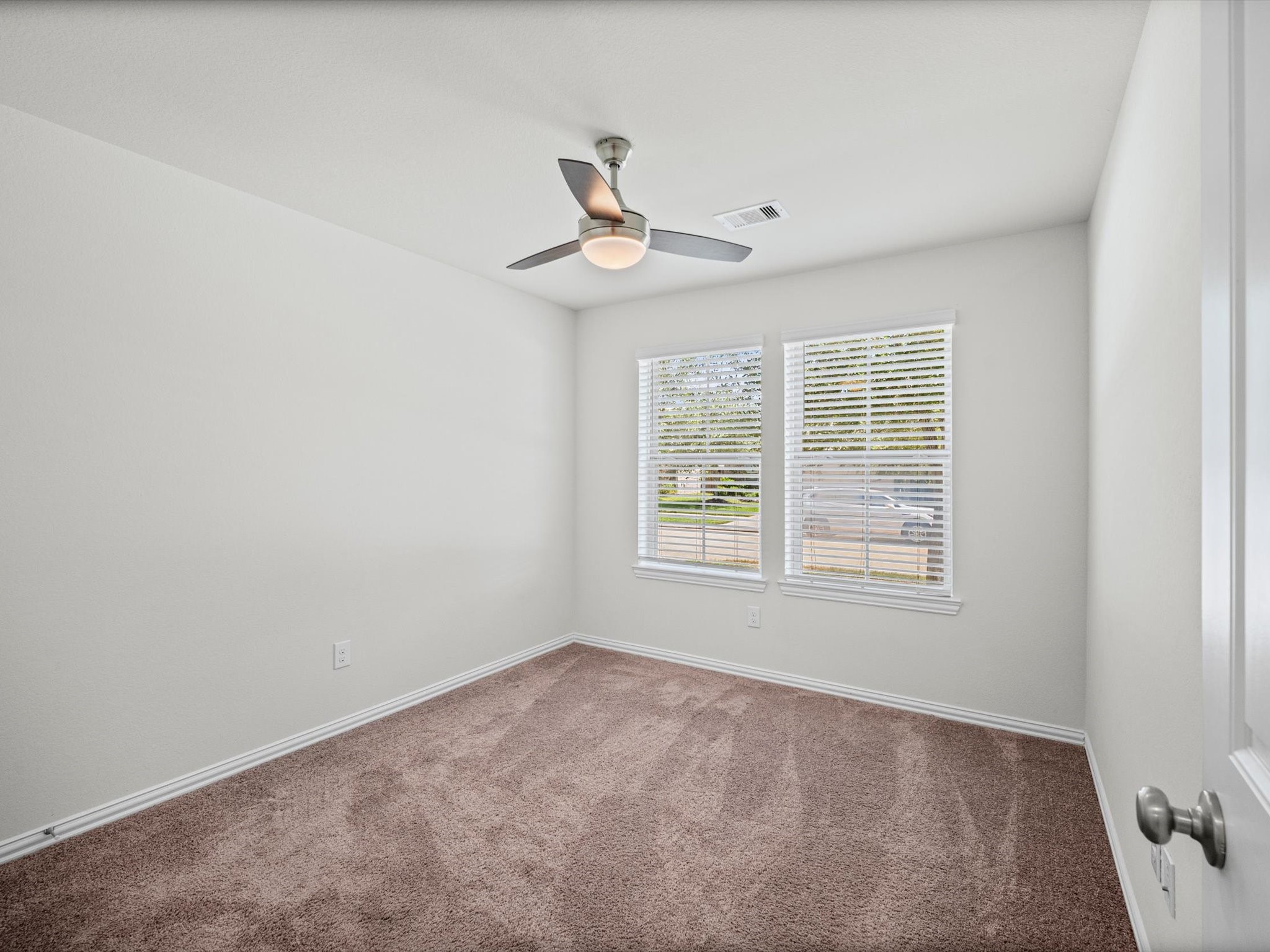 8915 English Manor Drive Property Photo 25