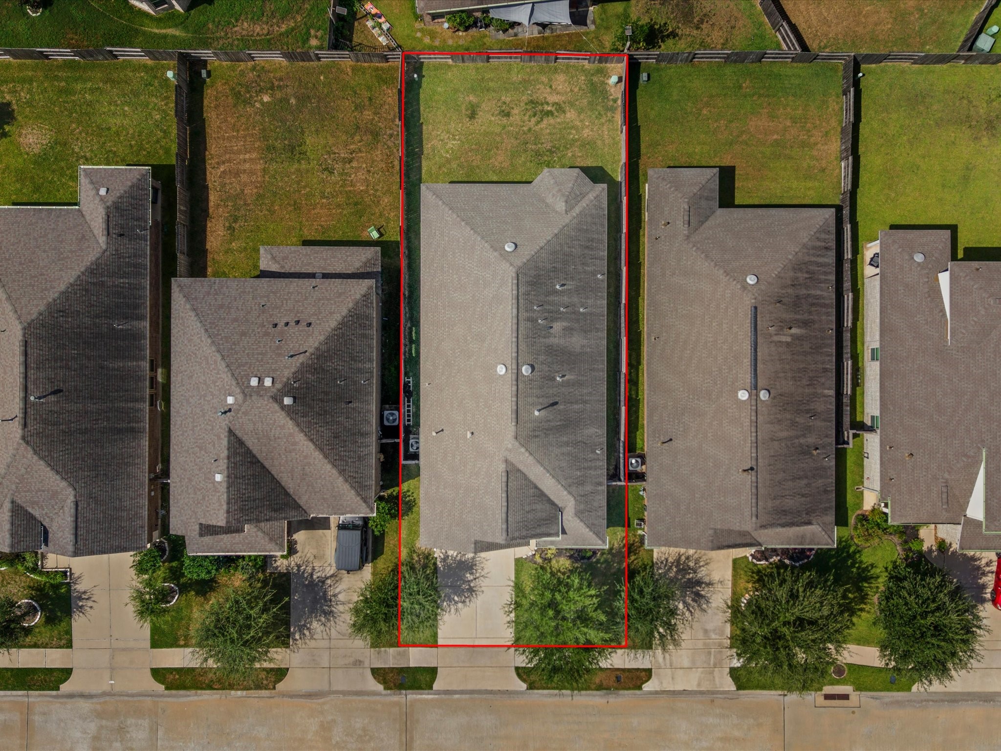8915 English Manor Drive Property Photo 35