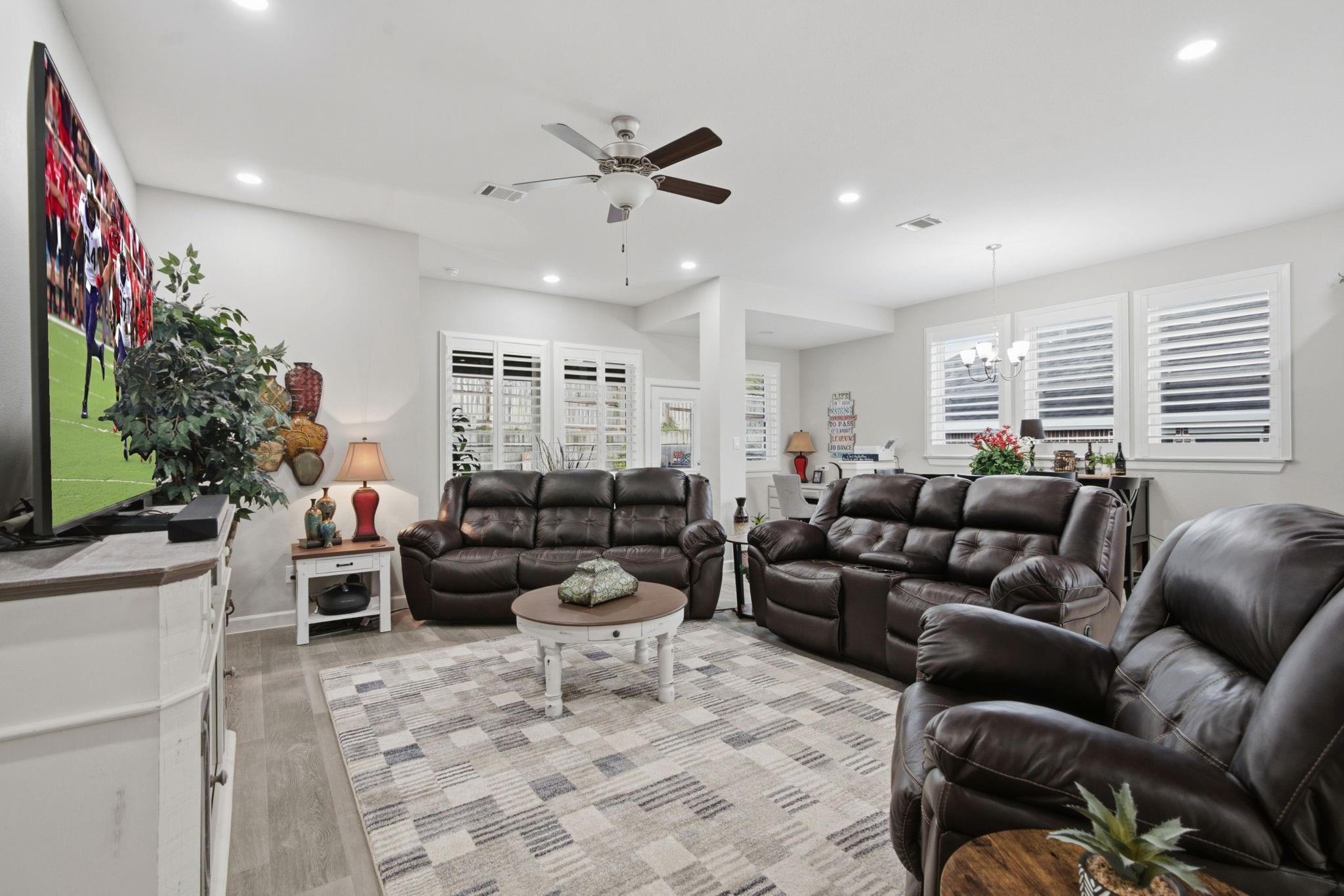 446 Westlake Landing Property Photo 16