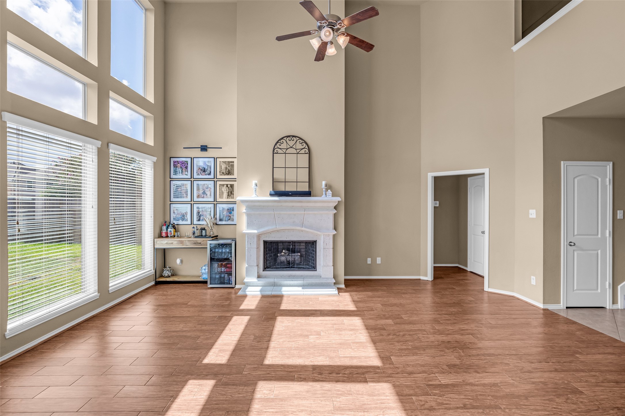 2807 Arbor Brook Lane Property Photo 8