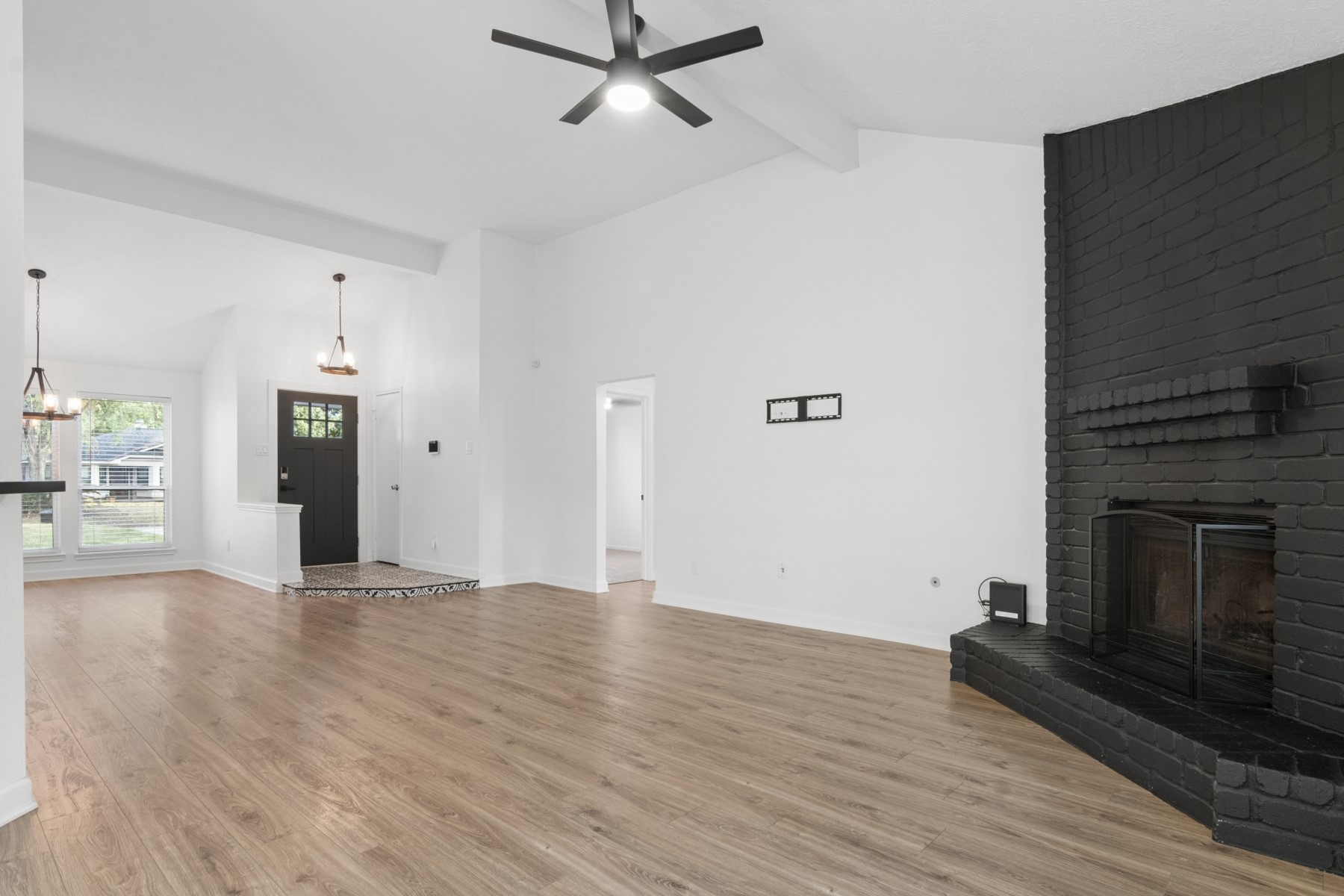 2903 Parkwood Manor Drive Property Photo 11