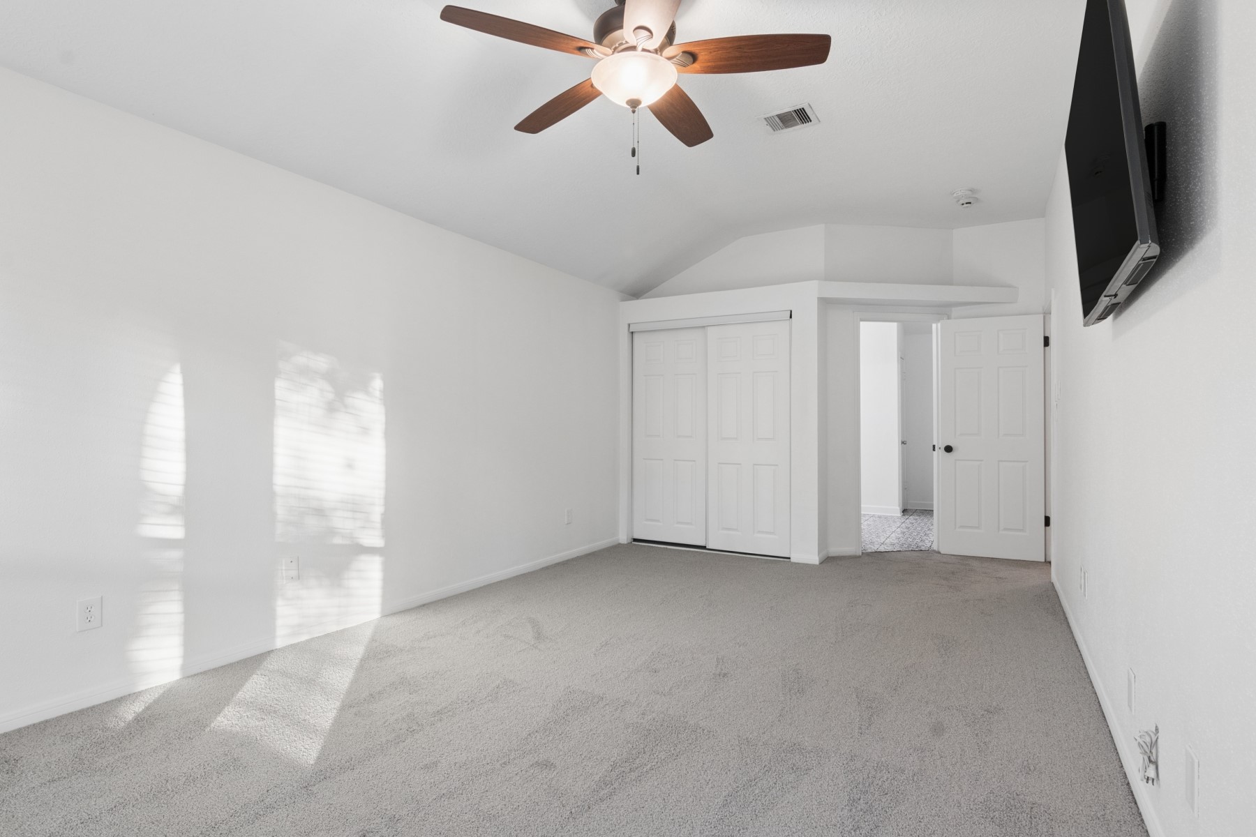 2903 Parkwood Manor Drive Property Photo 17
