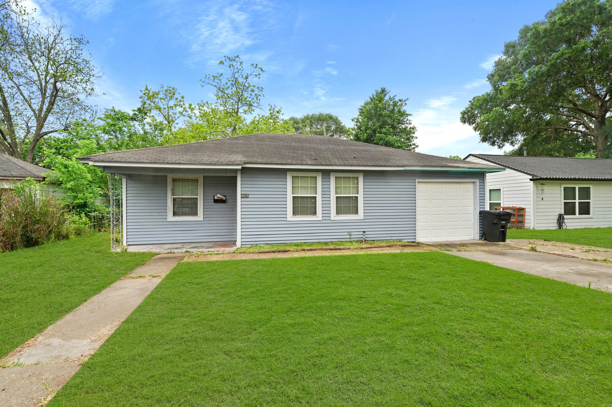 4926 Hull Street Property Photo 1