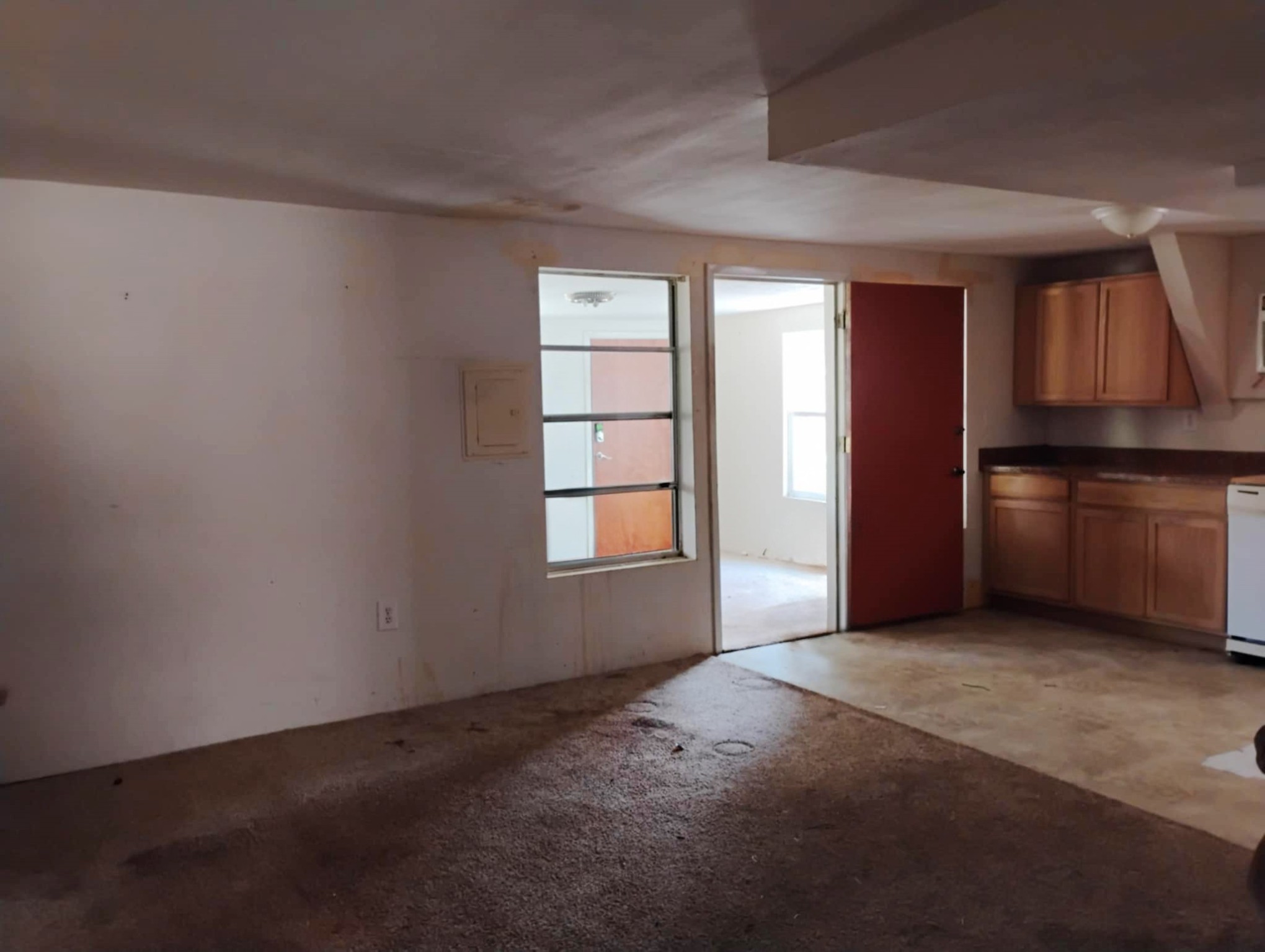 229 Lincoln Drive Property Photo 3