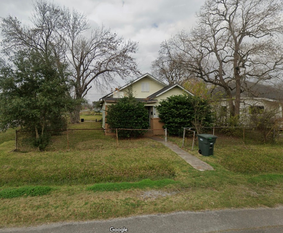 801 13th Street Property Photo 6