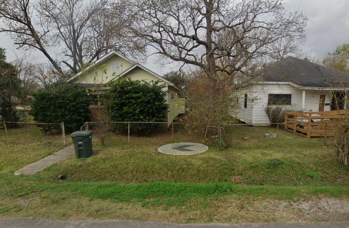 801 13th Street Property Photo 9