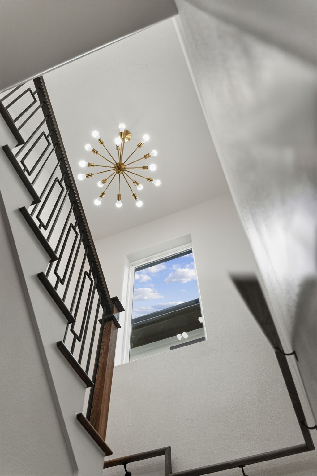 3539 Mt Pleasant Unit-a Property Photo 22