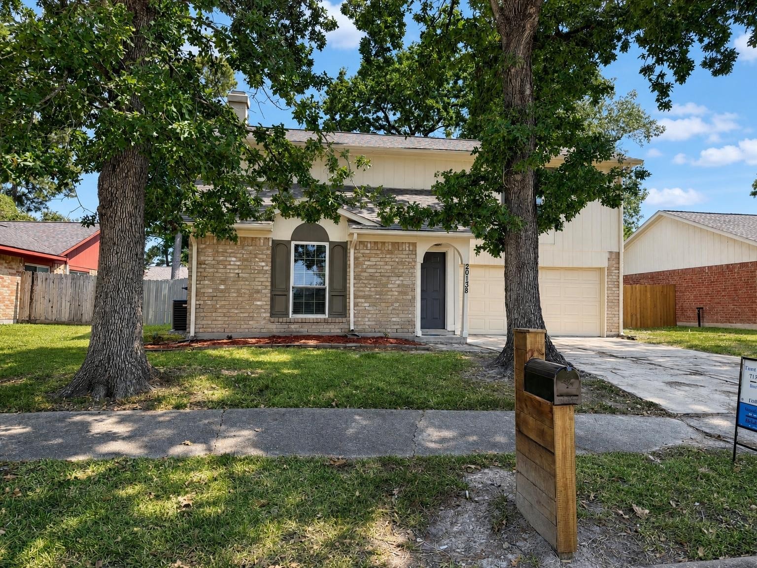 20138 Dawn Mist Drive Property Photo 3
