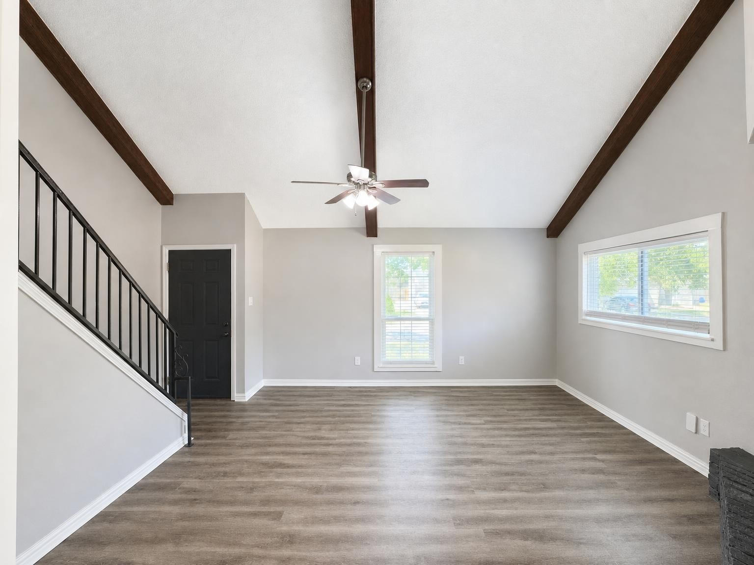 20138 Dawn Mist Drive Property Photo 5