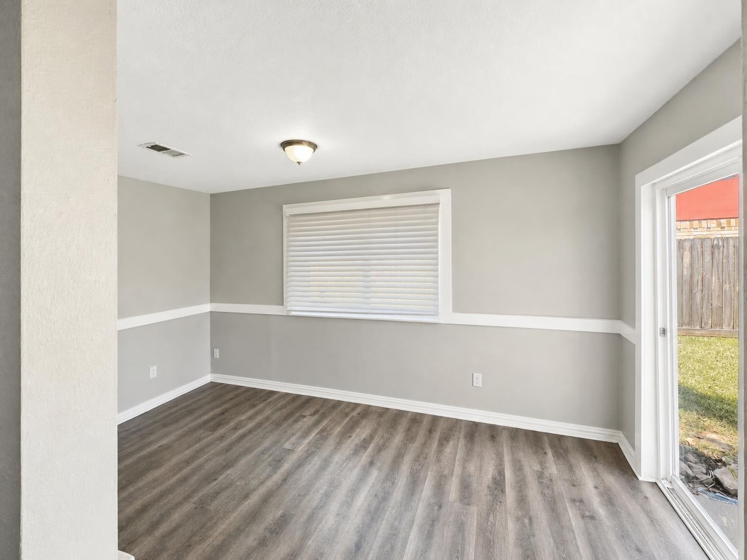 20138 Dawn Mist Drive Property Photo 9