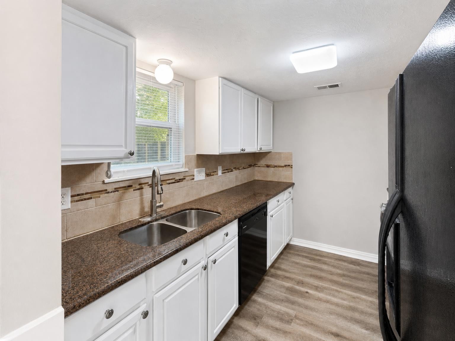 20138 Dawn Mist Drive Property Photo 11
