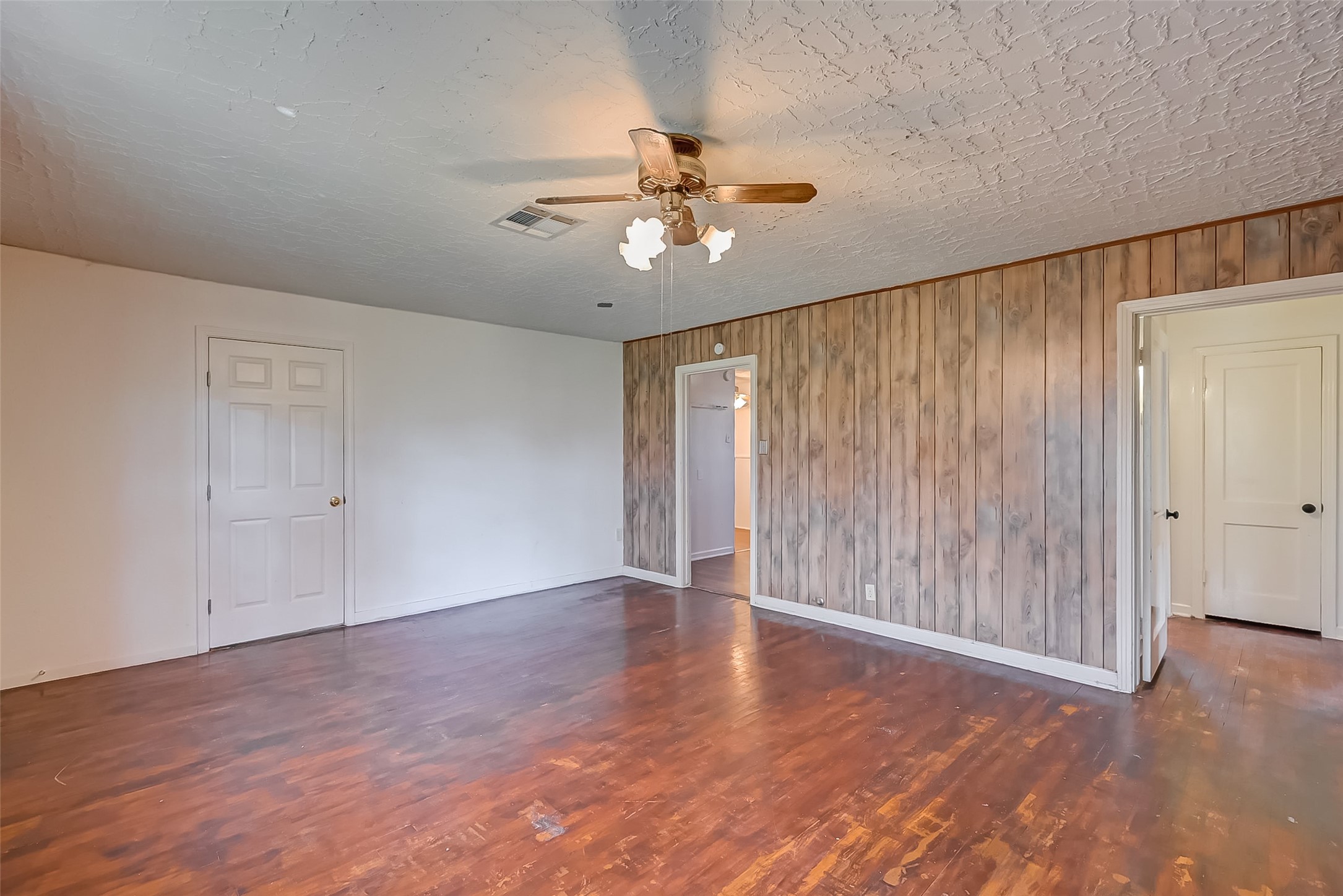 4905 Brinkley Street Property Photo 4