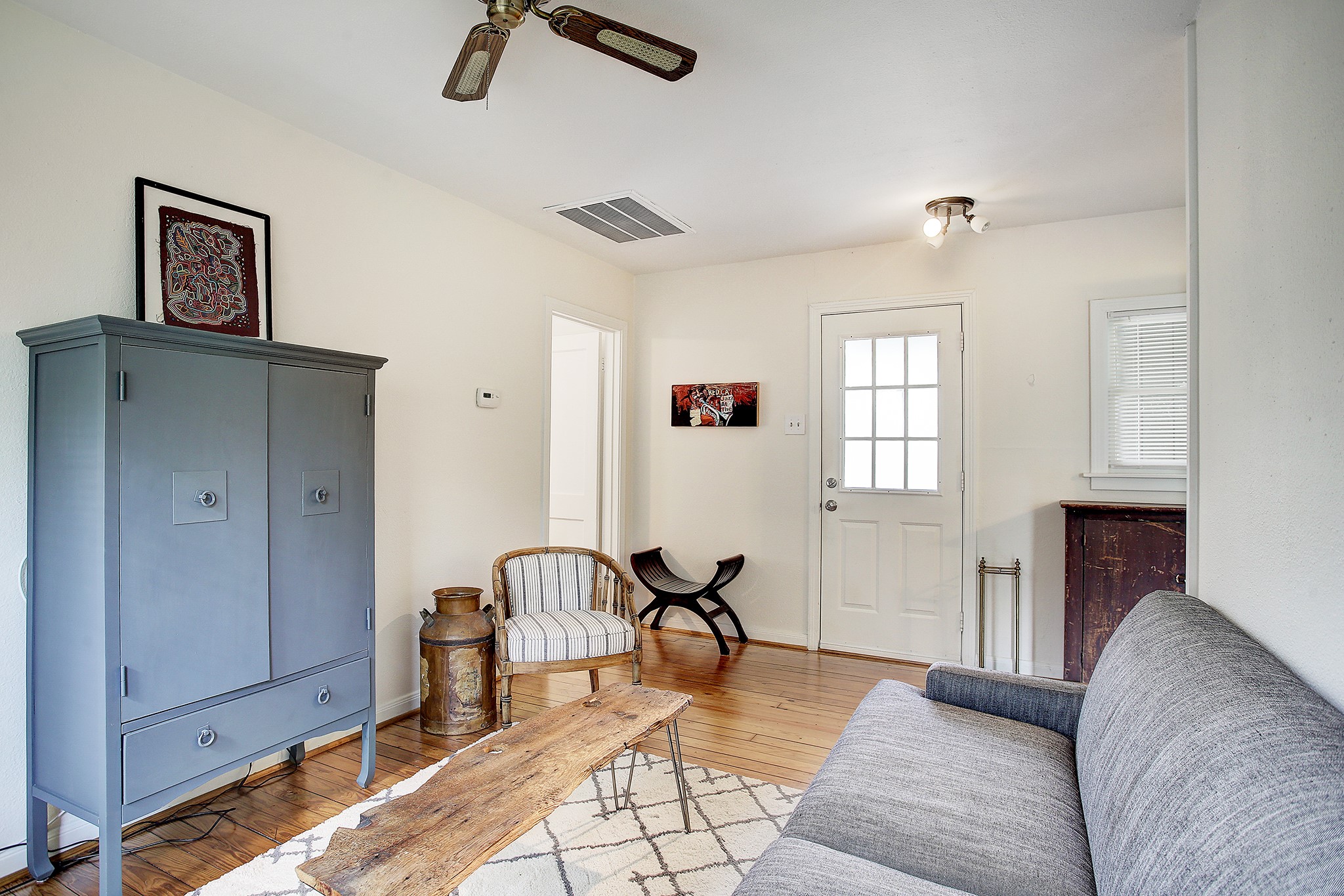 1521 Waverly Street B Property Photo 4