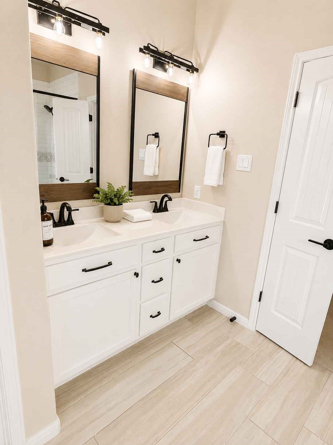 21570 Spear Valley Lane Property Photo 11