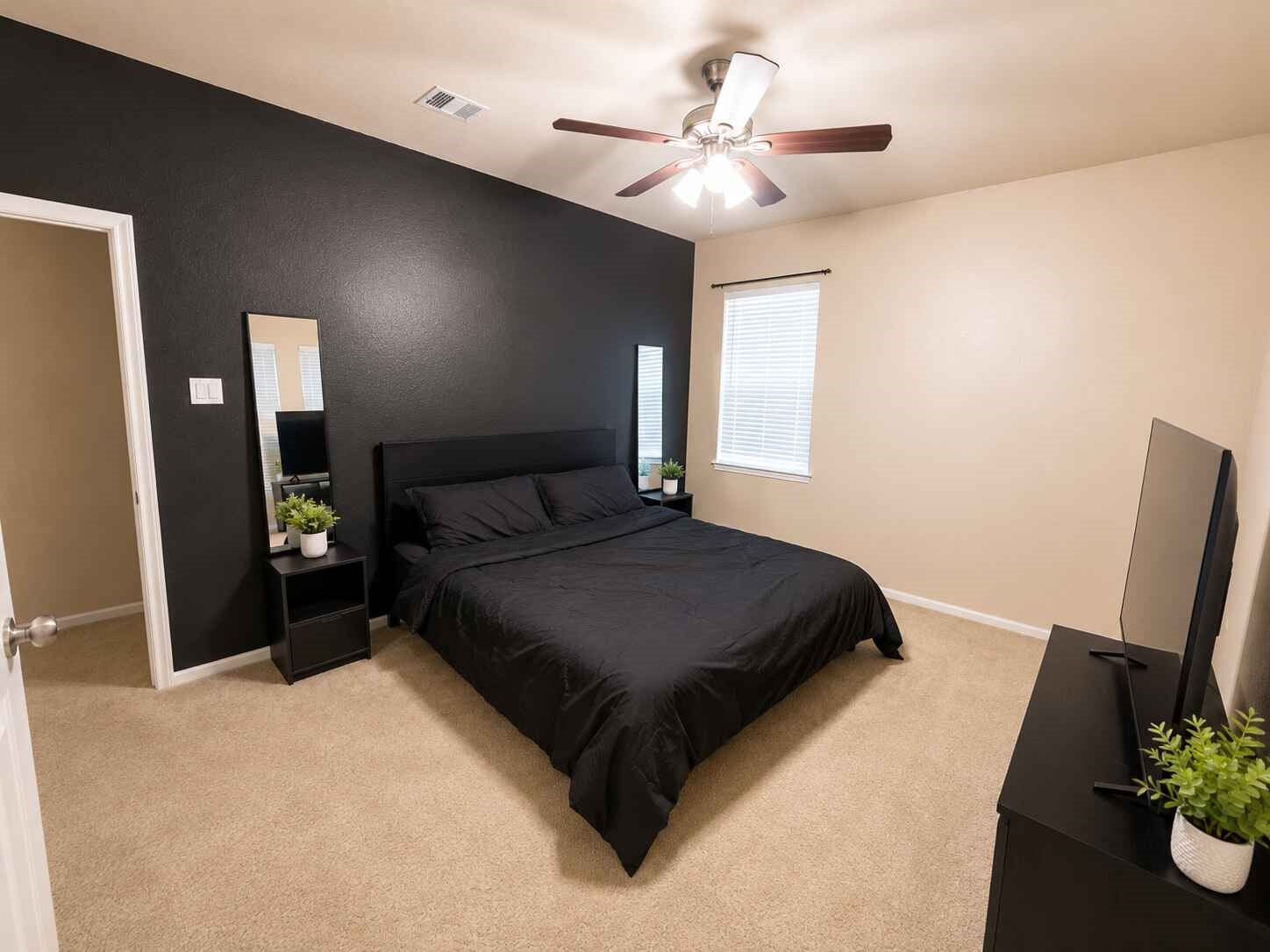 21570 Spear Valley Lane Property Photo 14