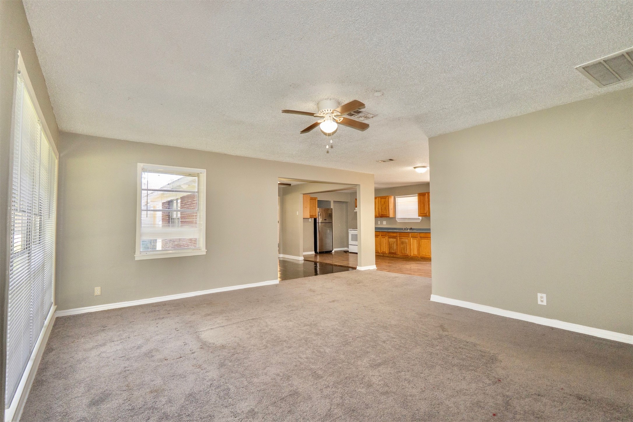 2109 Jeridona Street Property Photo 11