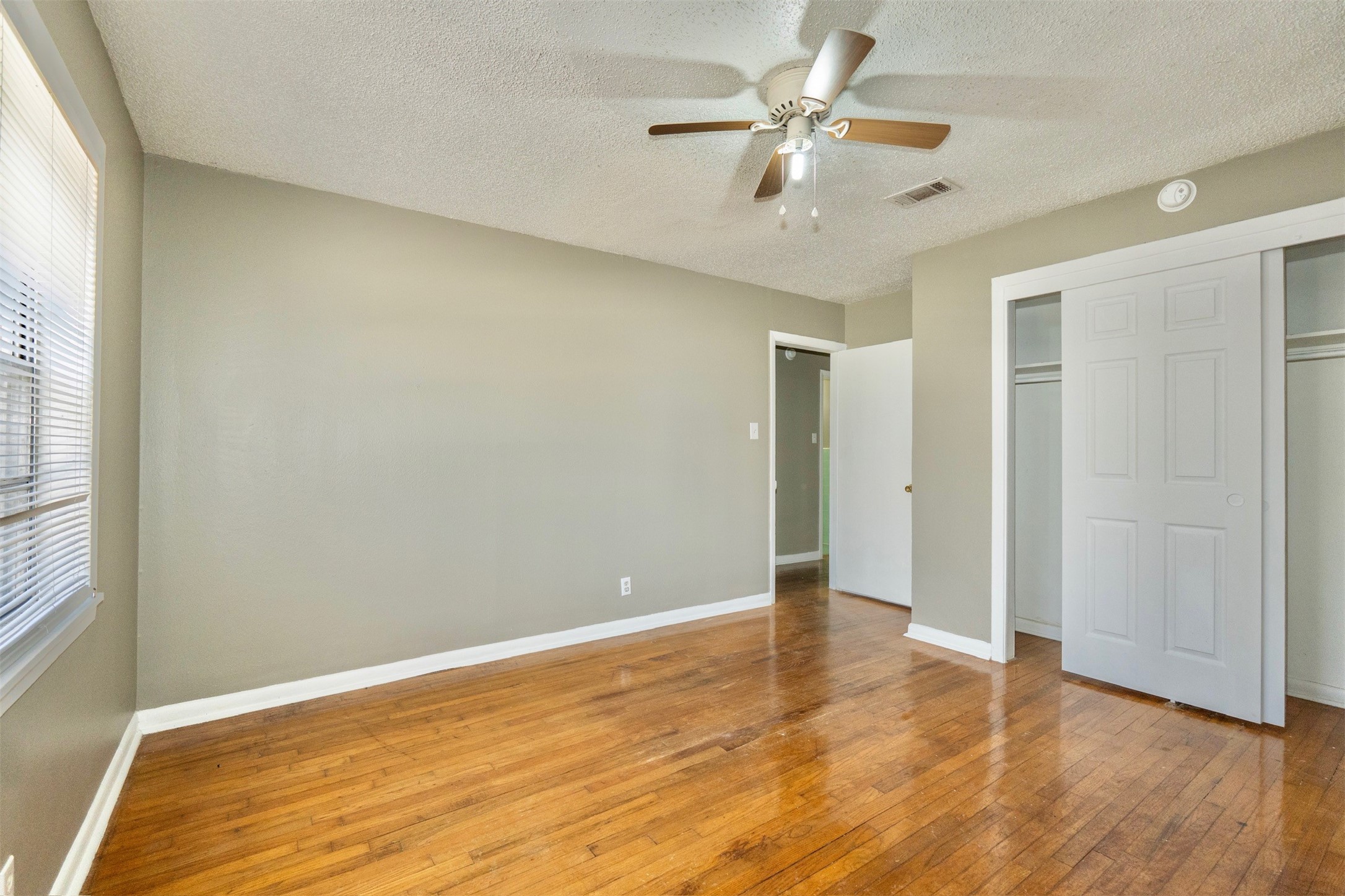 2109 Jeridona Street Property Photo 17