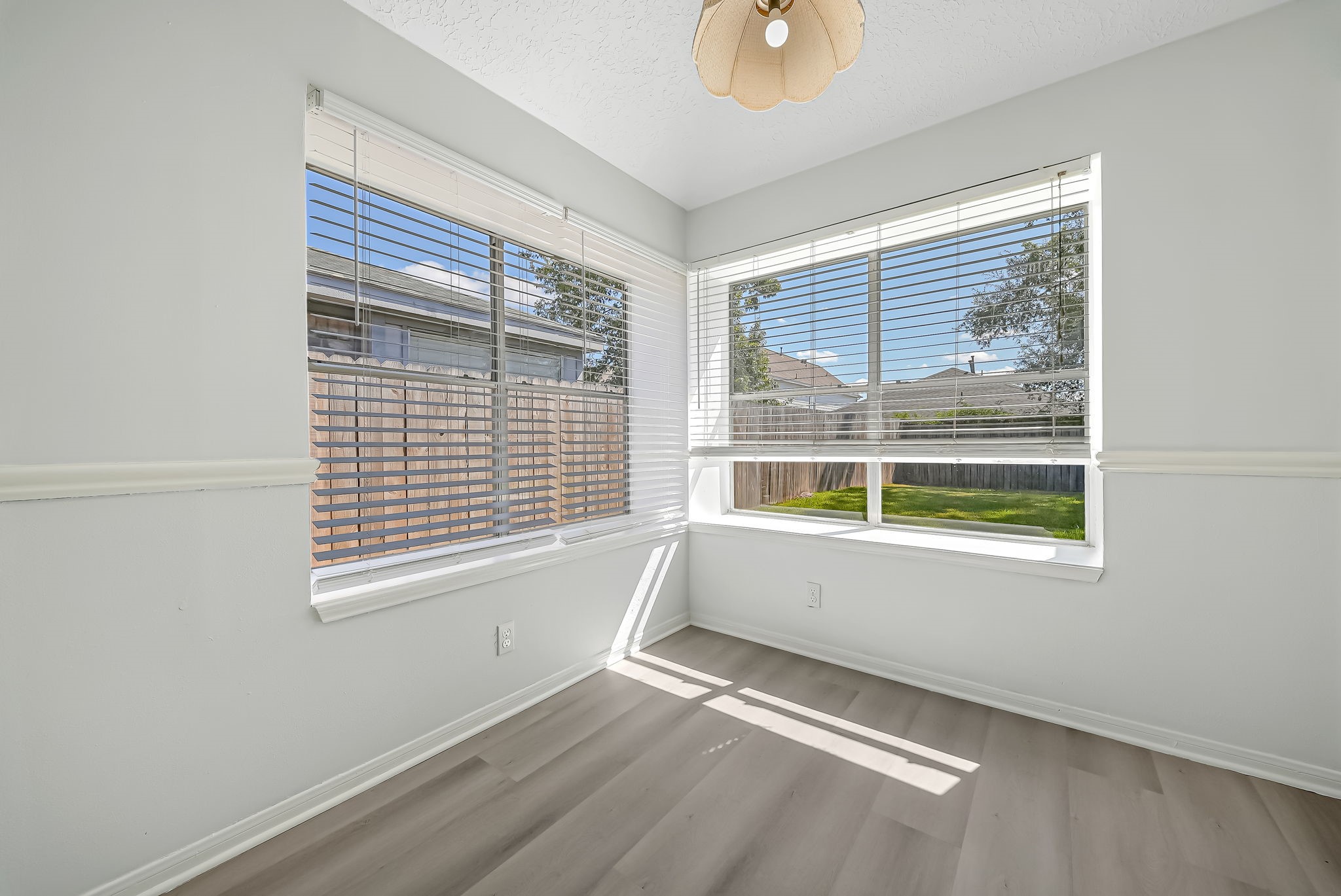 16897 Blue Jay Street Property Photo 10