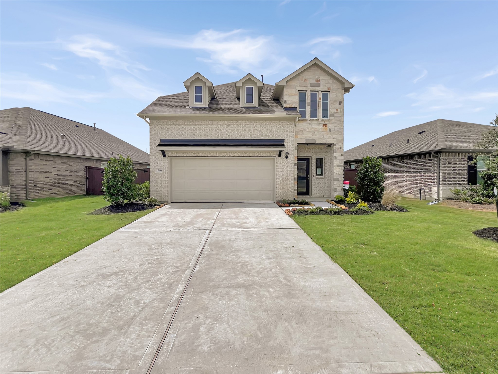 2310 Gentle Breeze Lane Property Photo 1