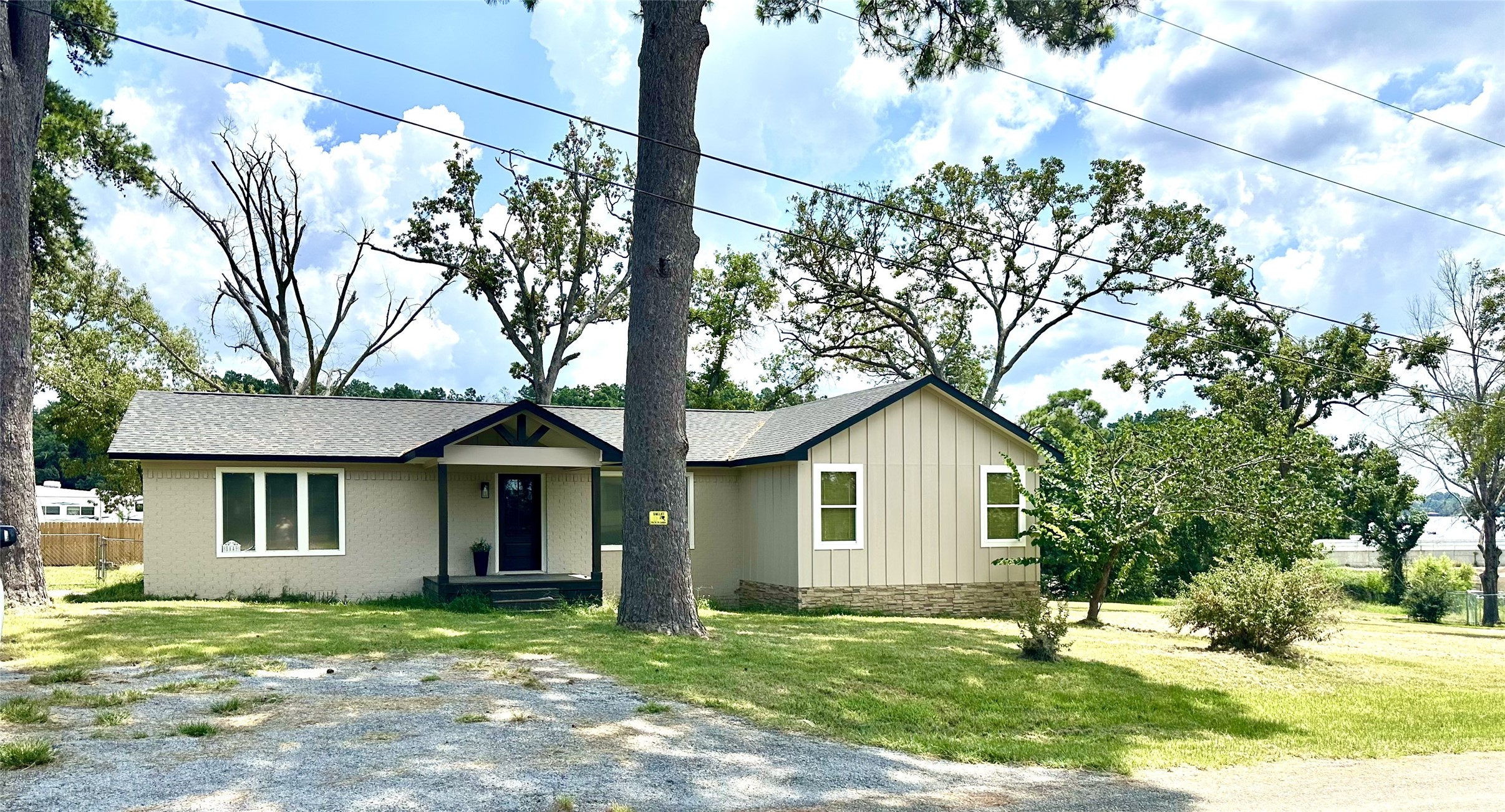 8149 Highsaw Trl Property Photo 1