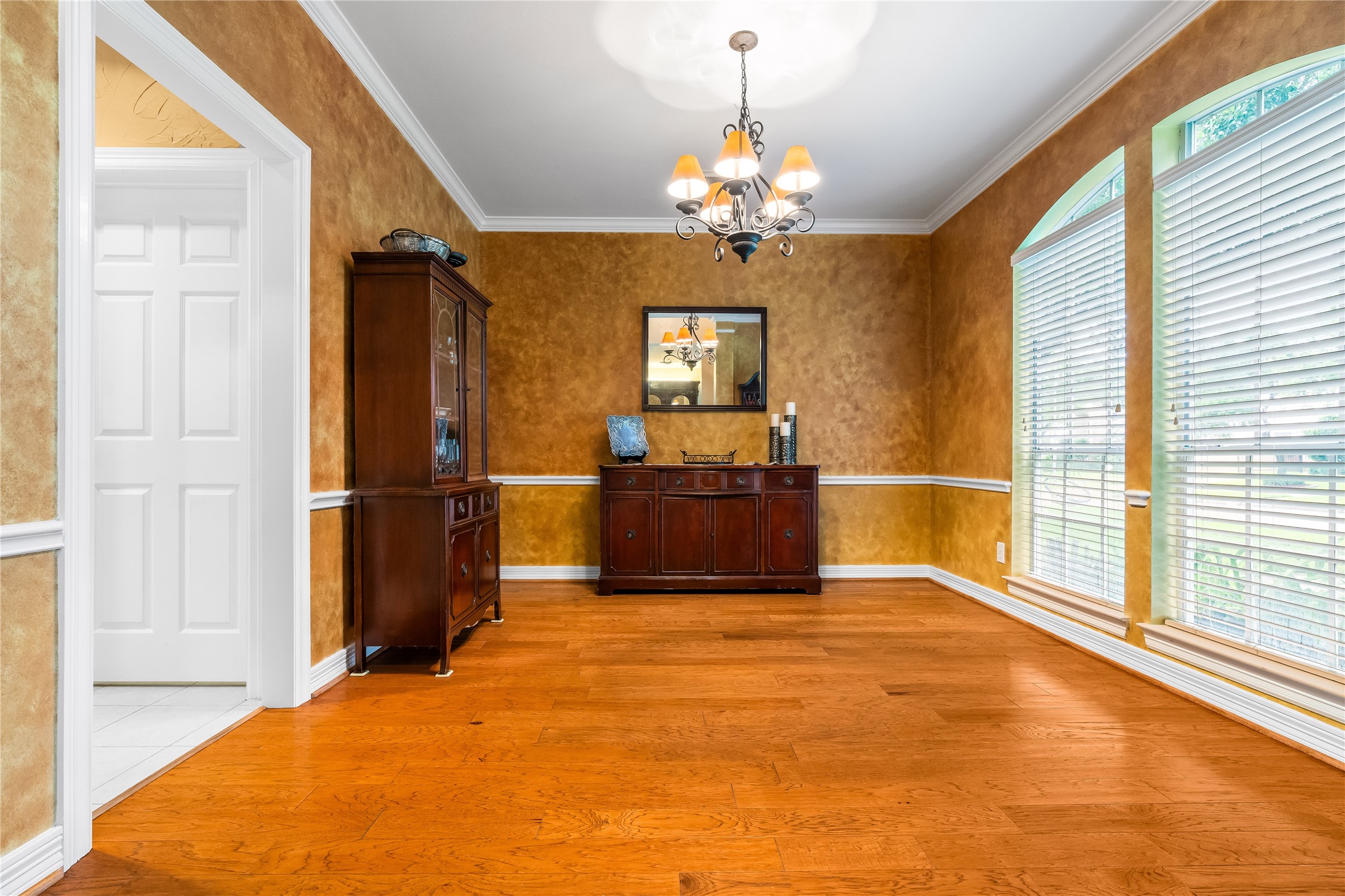 8619 Westbrook Forest Drive Property Photo 11