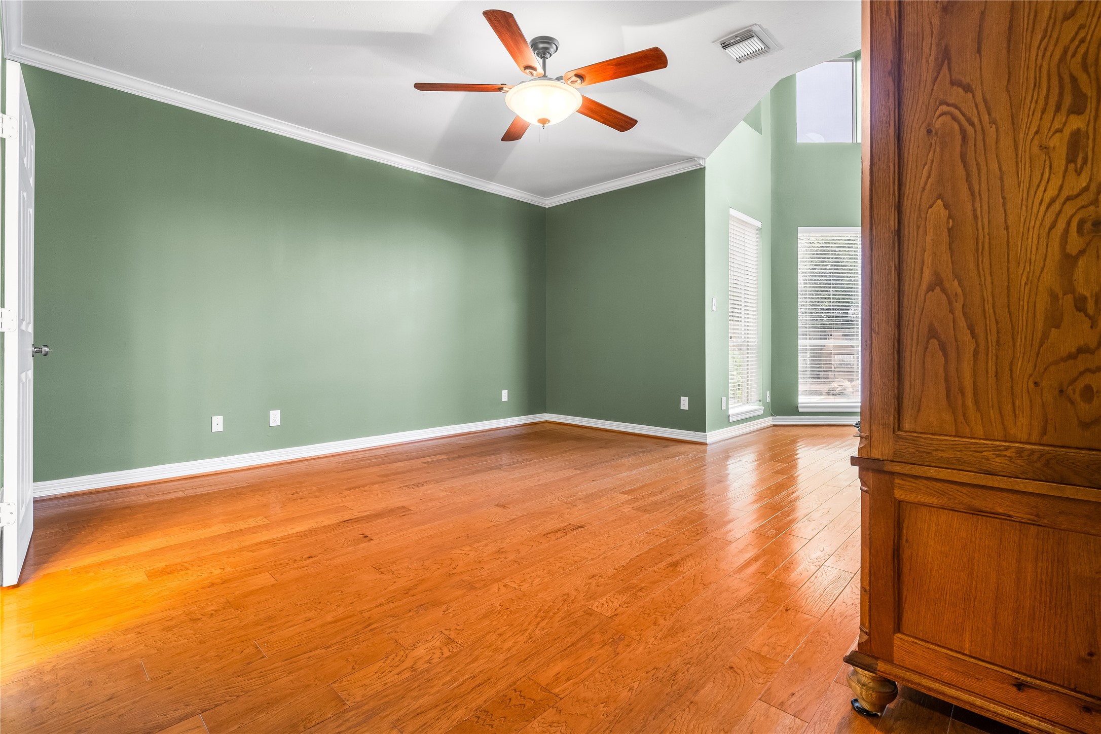 8619 Westbrook Forest Drive Property Photo 26