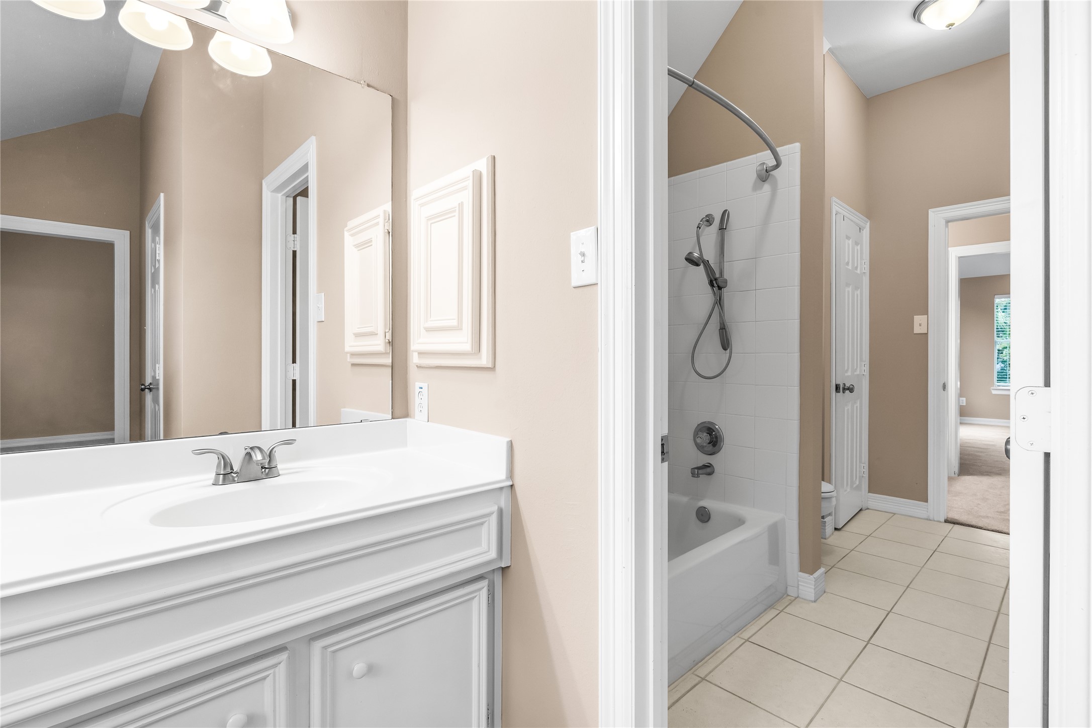 8619 Westbrook Forest Drive Property Photo 39
