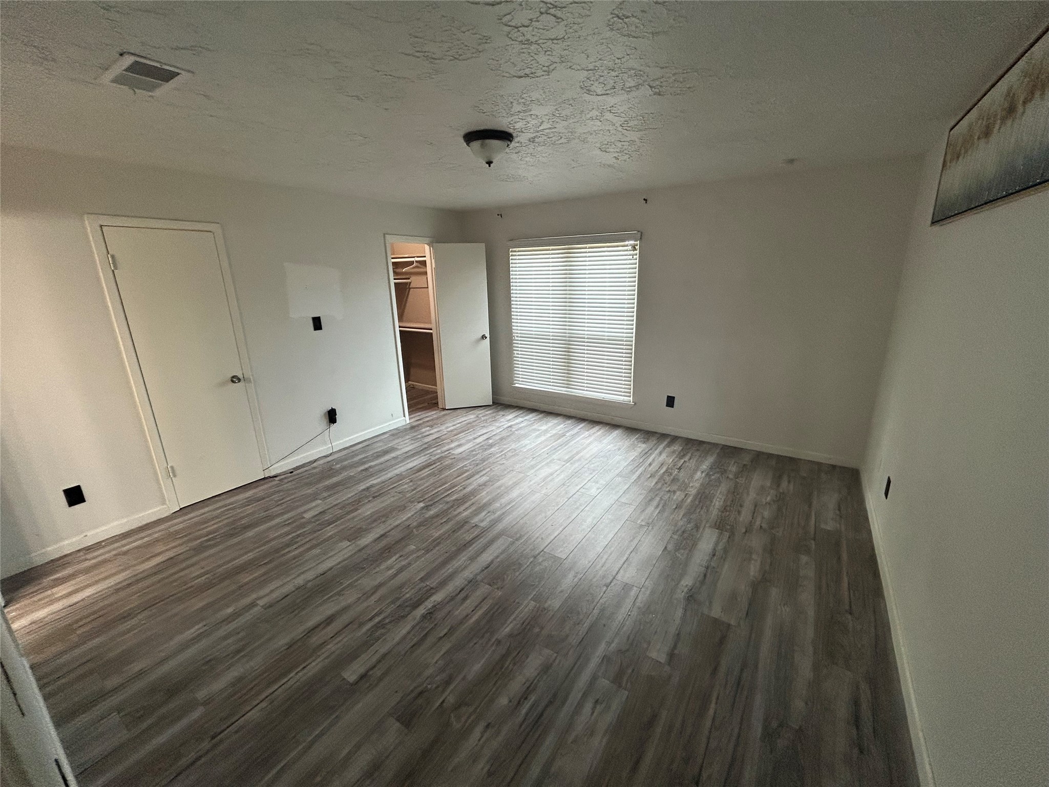 13507 White Cliff Drive Property Photo 19