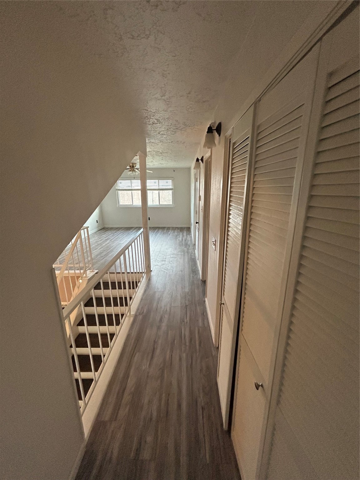 13507 White Cliff Drive Property Photo 26