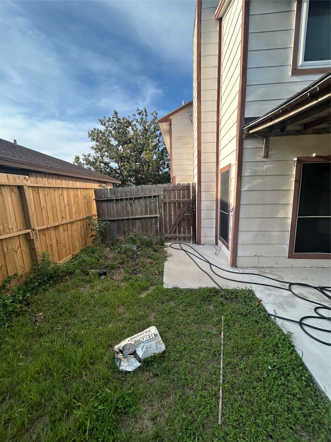 13507 White Cliff Drive Property Photo 31